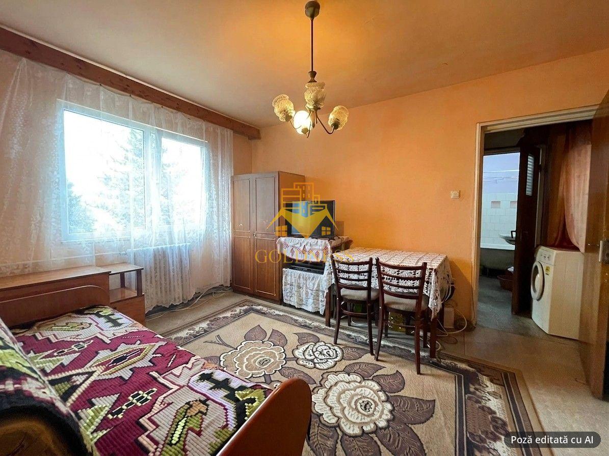 3 camere de renovat| Academia de Muzica, Bucium| Manastur, etaj 3/4 | - 1