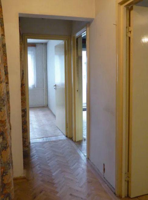 3 Camere în Astra Etaj 1 Vedere Liberă Necesită Renovare - 5