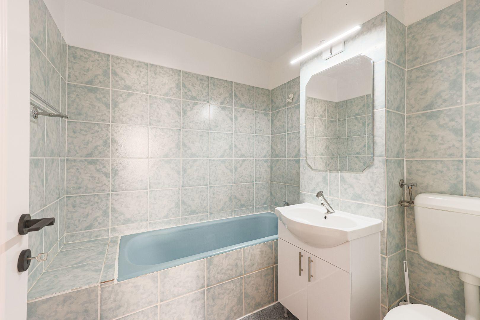 PRET NOU!Apartament 2 camere - renovat - Piața Catedralei - COMISION 0 - 4
