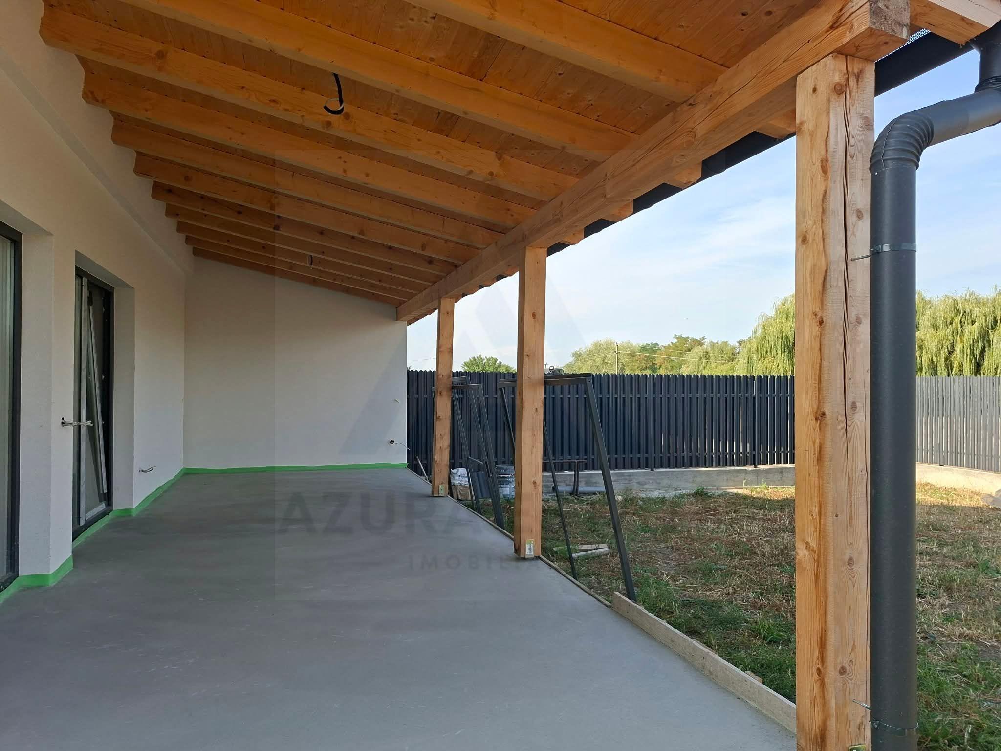 Casa 4 camere 2 bai terasa acoperita si teren 334 mp in Sura Mare - 11