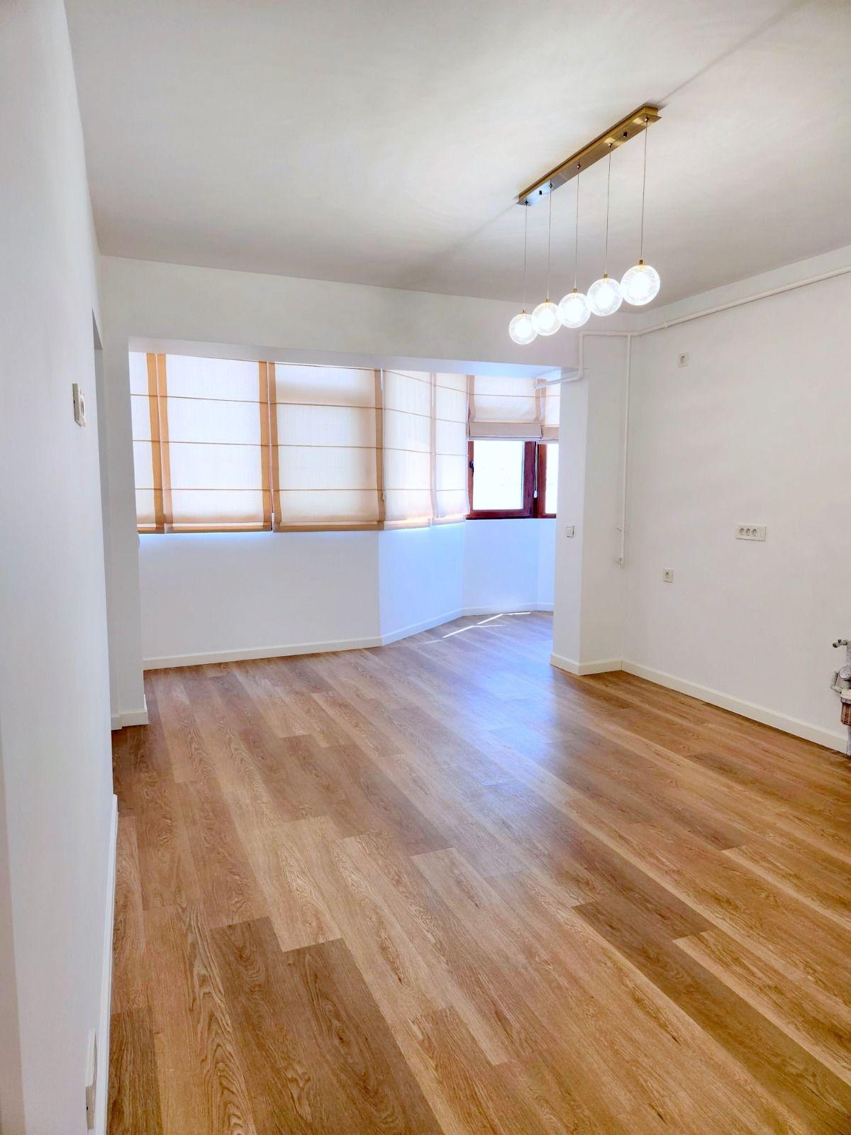 De vanzare apart. 3 camere Faleza , vedere Dunare, 78 mp, renovat premium - 13