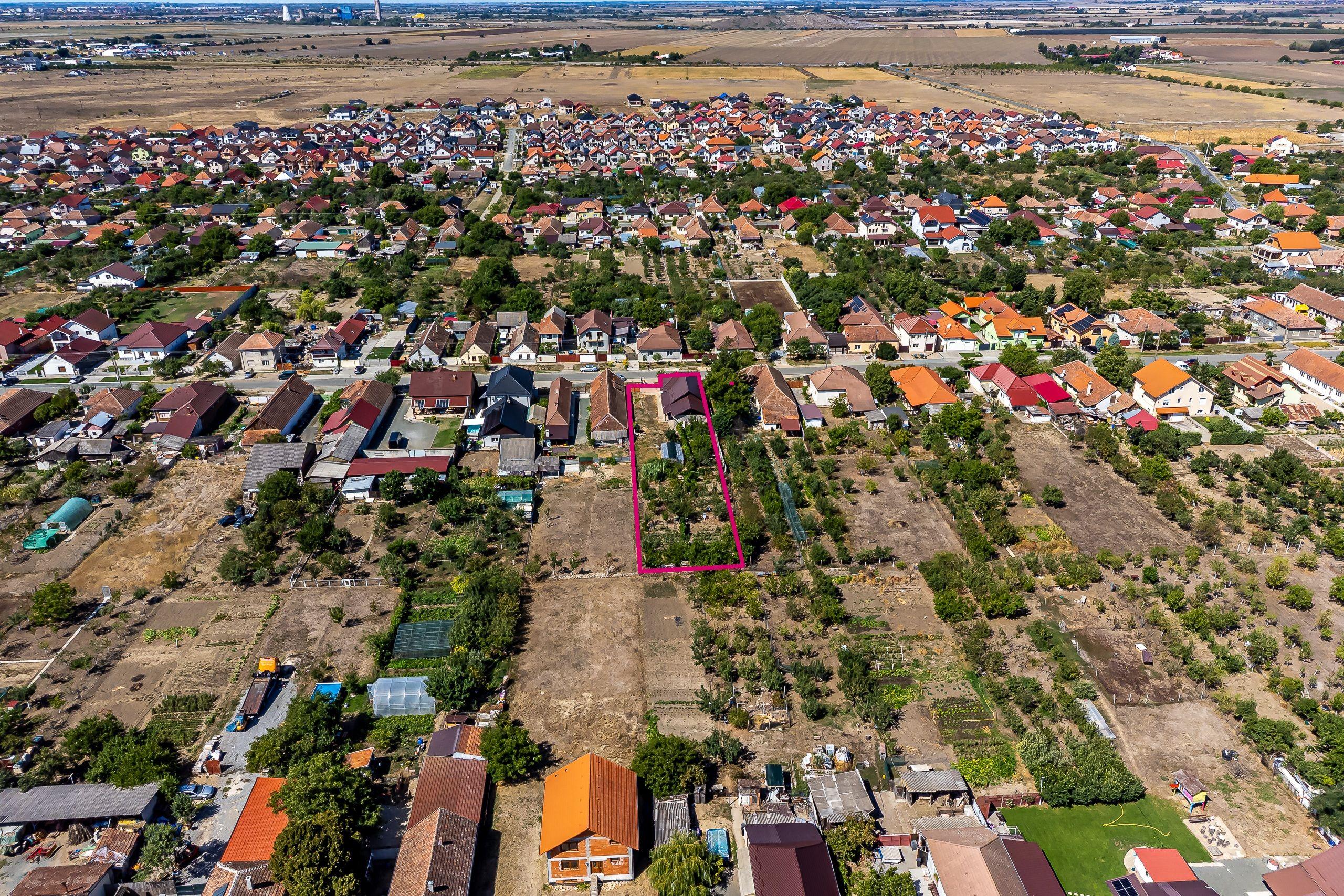 PRET NOU! Casa 4 camere - Teren 1603mp - Livada, Arad - COMISION 0% - 7