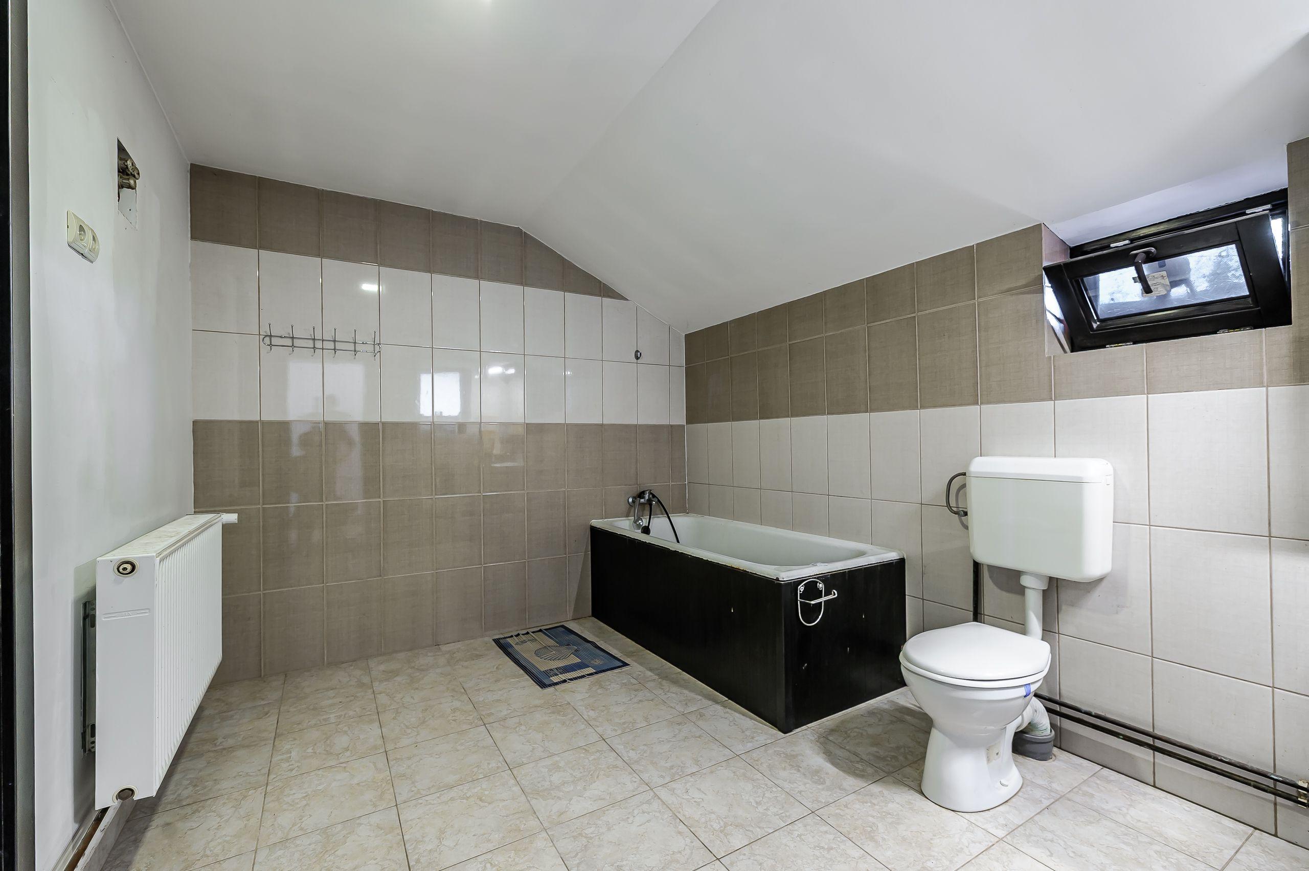 PRET NOU! Casa 4 camere - Teren 1603mp - Livada, Arad - COMISION 0% - 5