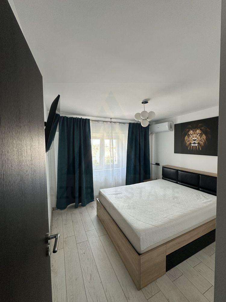Apartament modern 4 camere 92 mp utili 2 băi zona Centrala - 2