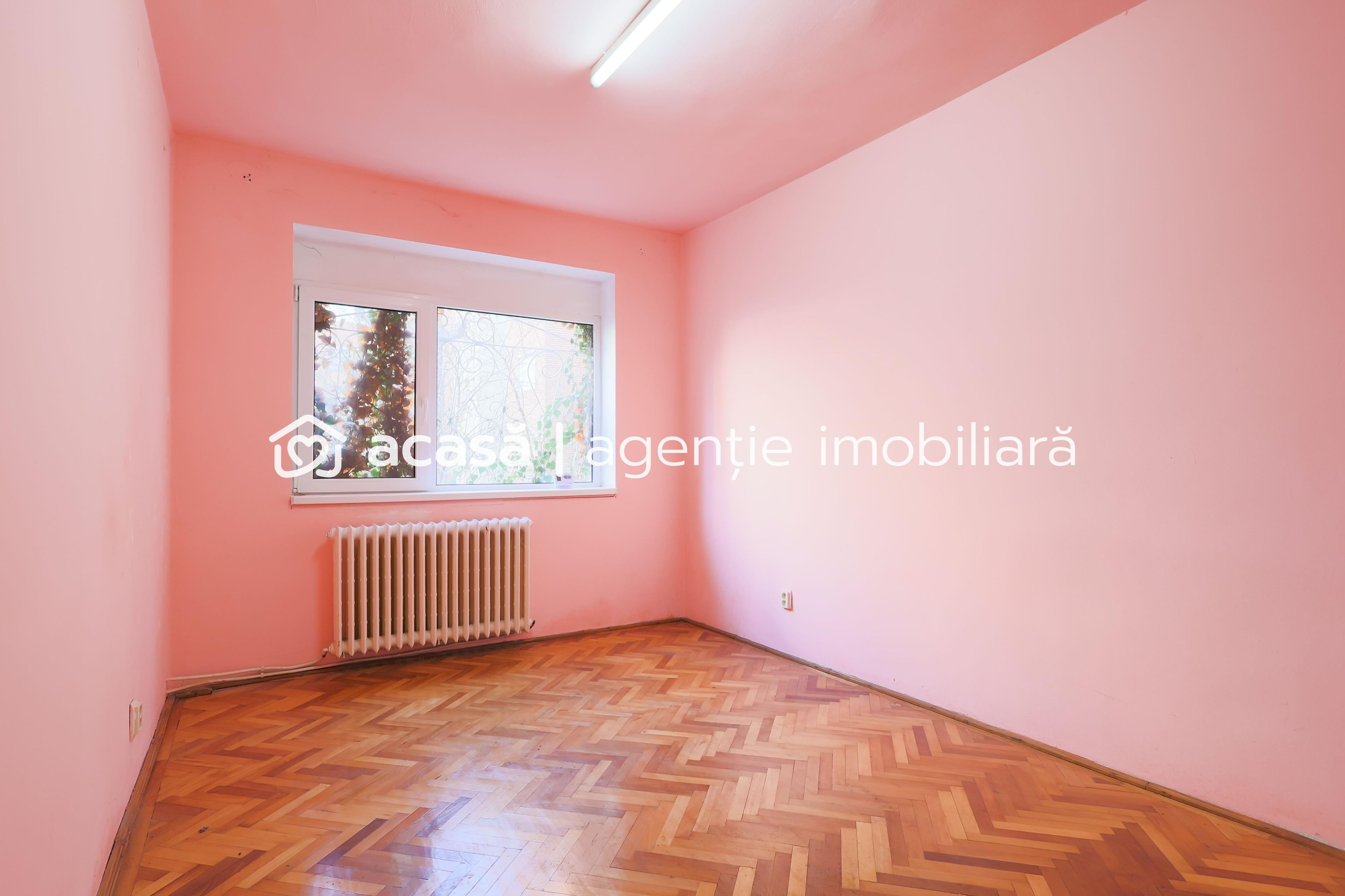 PRET NOU! Apartament decomandat 3 camere - str. Horia - COMISION 0% - 4