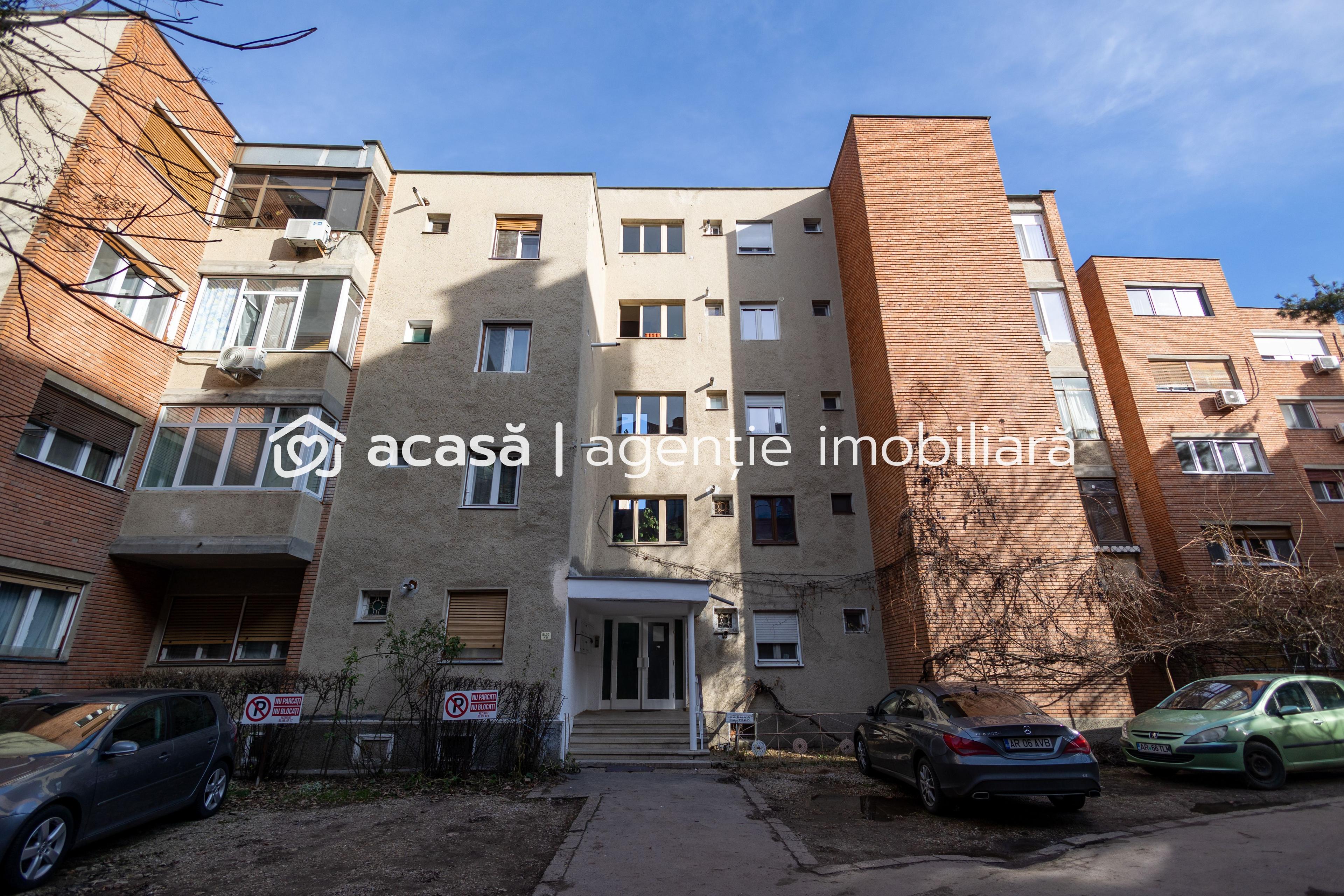 PRET NOU! Apartament decomandat 3 camere - str. Horia - COMISION 0% - 2