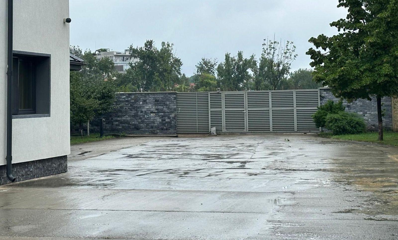 Inchiriere casă complet renovată cu 4 camere Băneasa, Sector 1 - 24