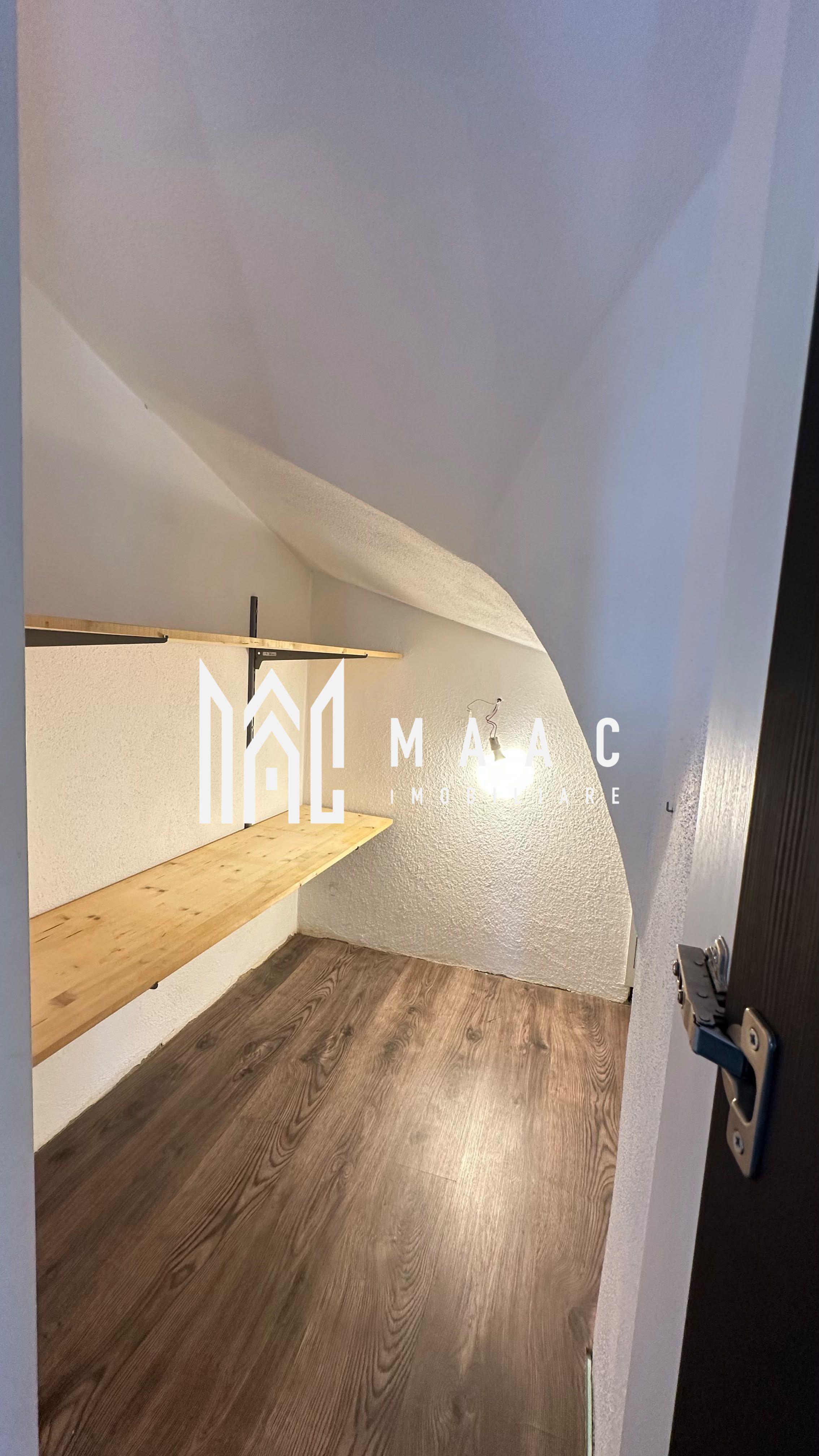 Casă individuală 4 camere de vânzare | Șura Mare | 344 mp - 10