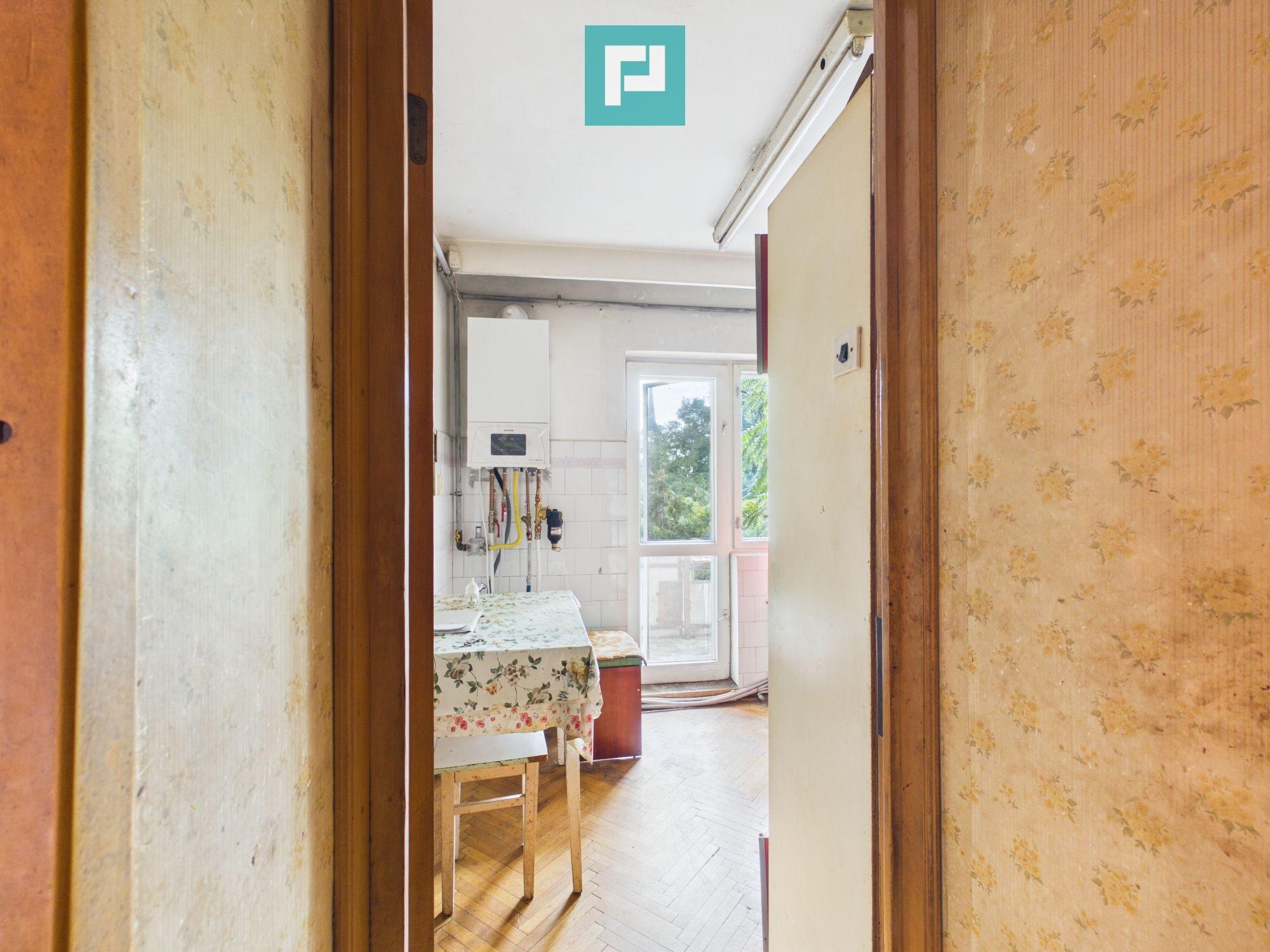 Apartament 3 camere decomandat Piața Catedralei - 5