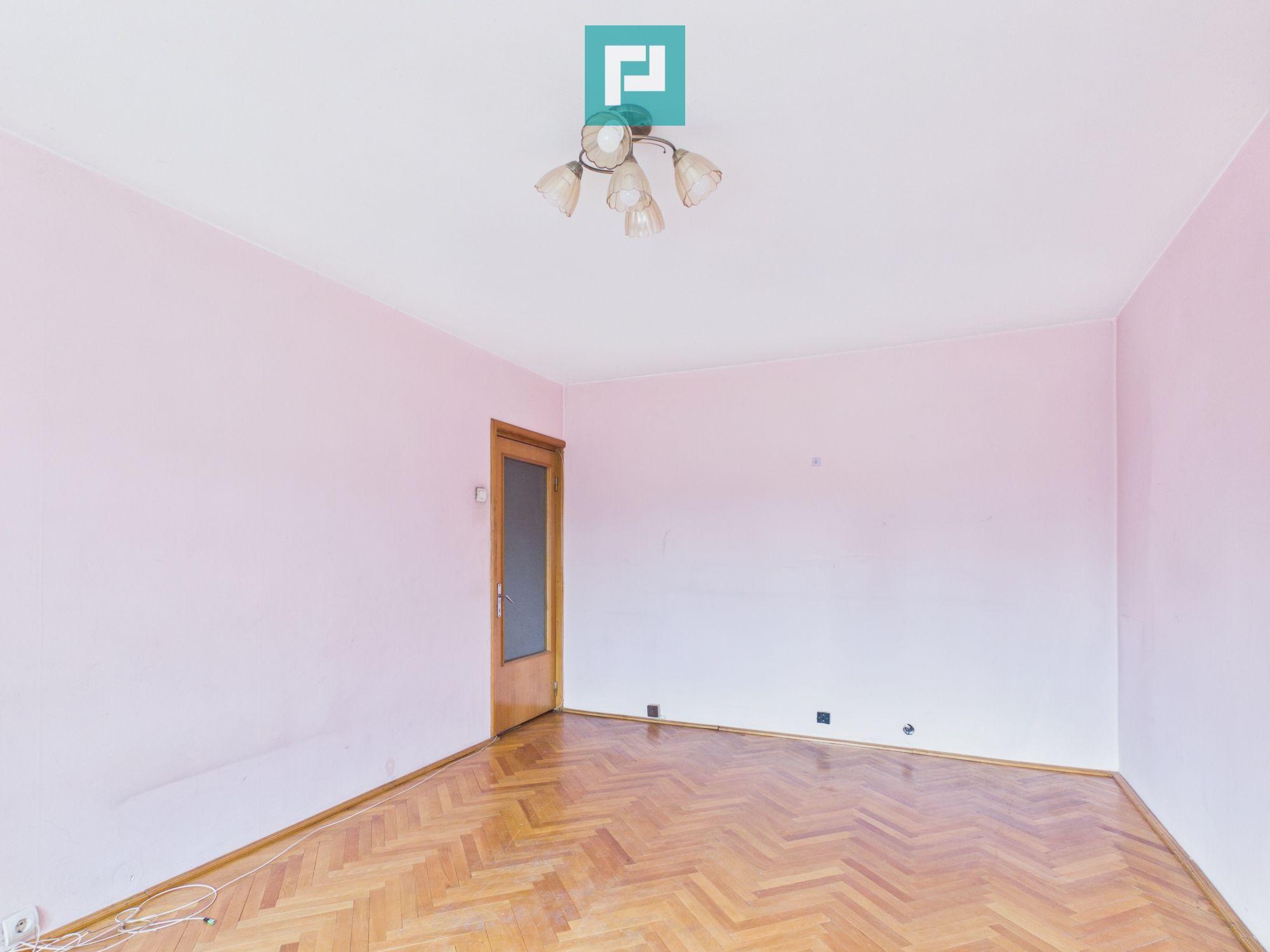 Apartament 3 camere decomandat Piața Catedralei - 1