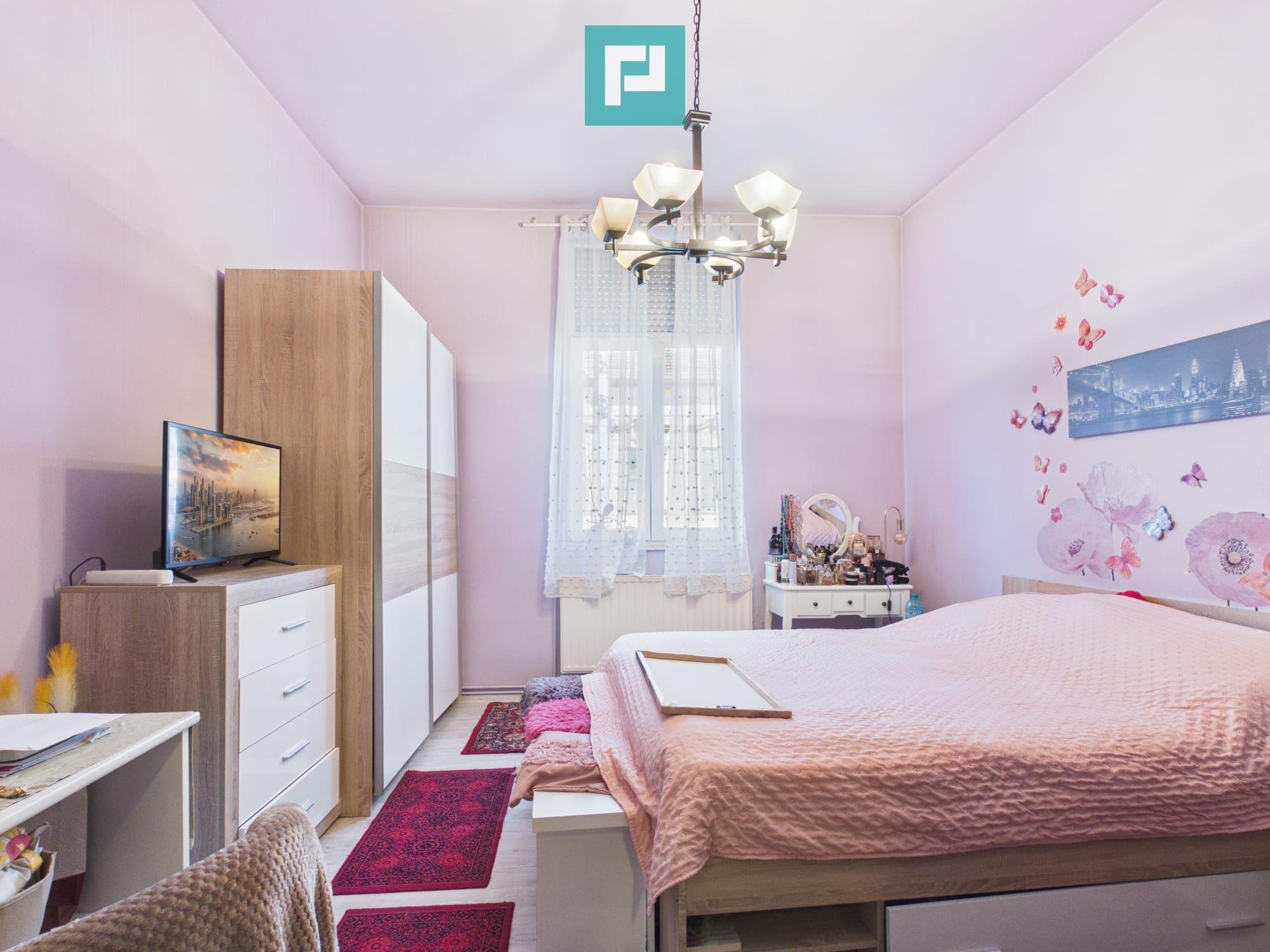 Apartament cu 2 camere, la casă, zona centrală - 1