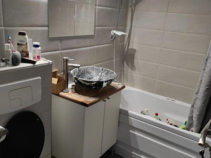 Vand apartament bun la 2 minute de metrou Costin Georgian! - 5