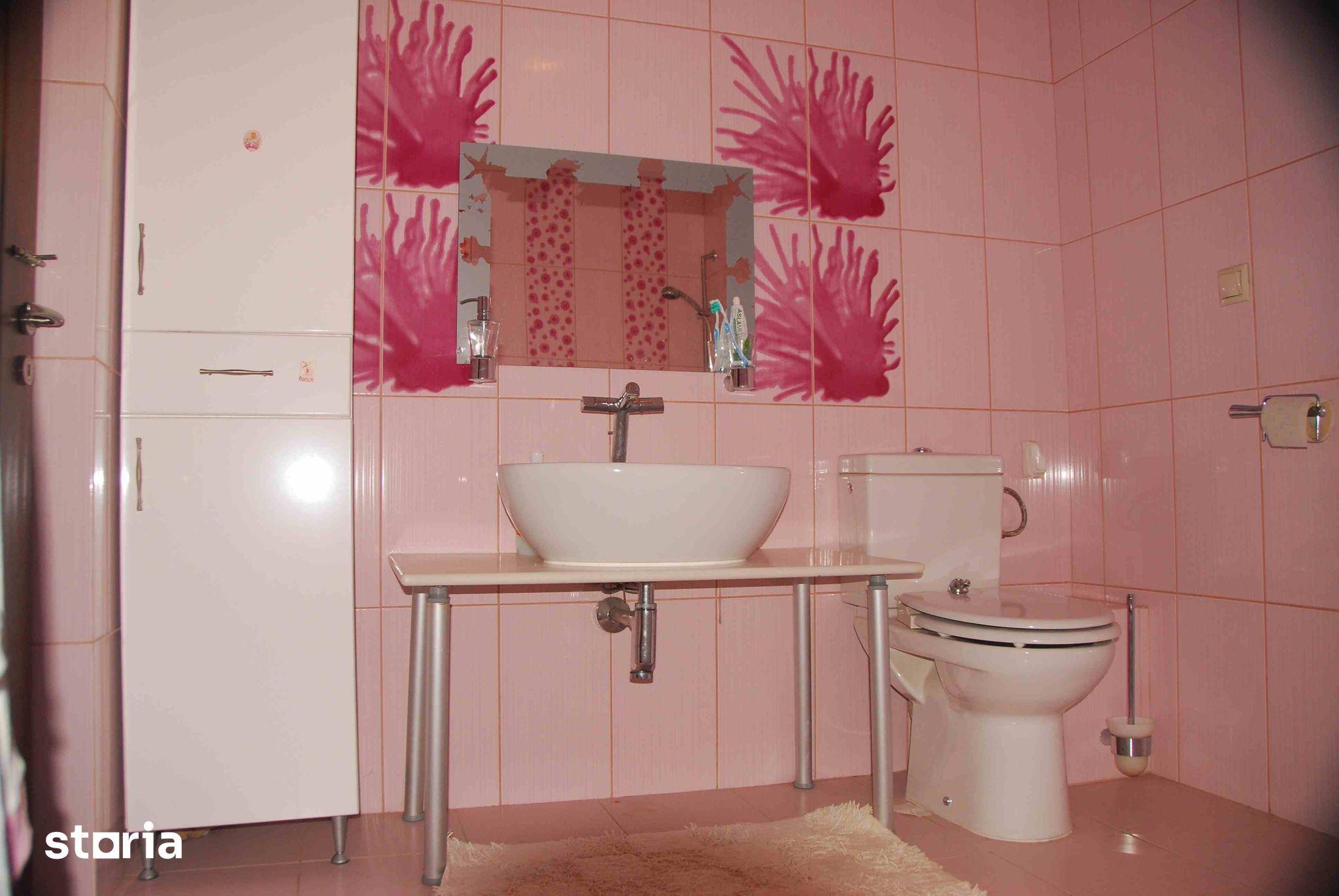 Vand casa 330 mp utili in zona planetelor Giroc, D+P+ E + pod - 14