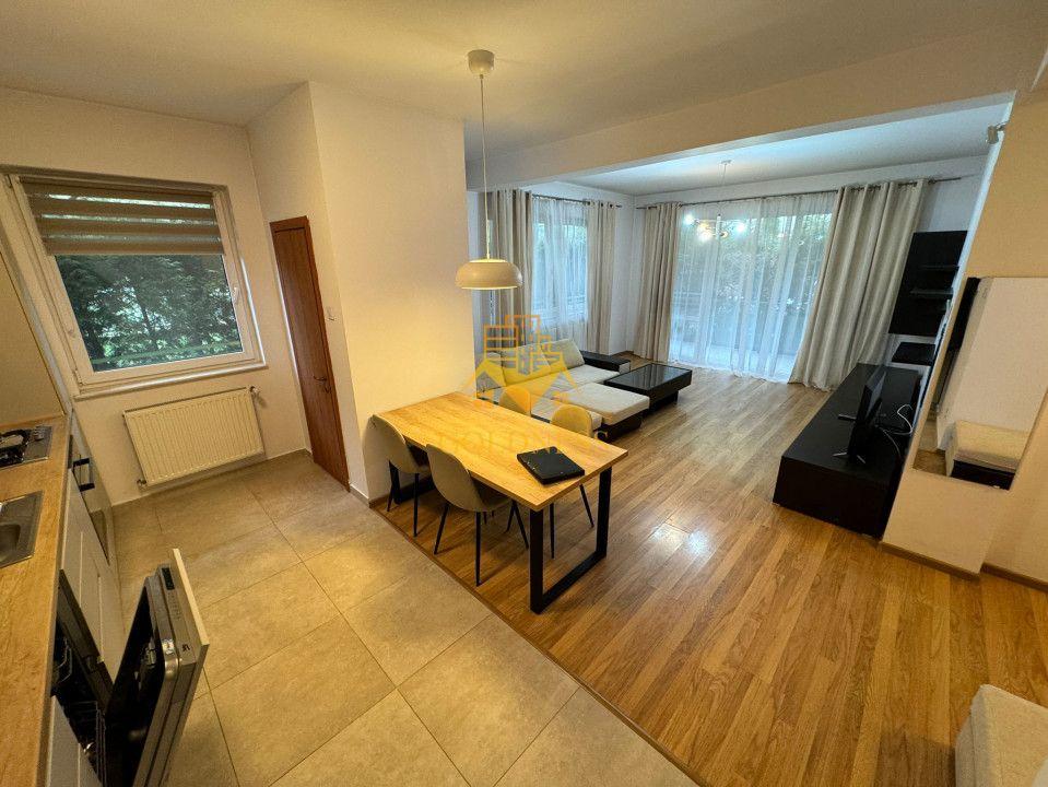 2 camere, Andrei Muresanu, Grand Hotel Italia, Trifoiului, Parcare - 5