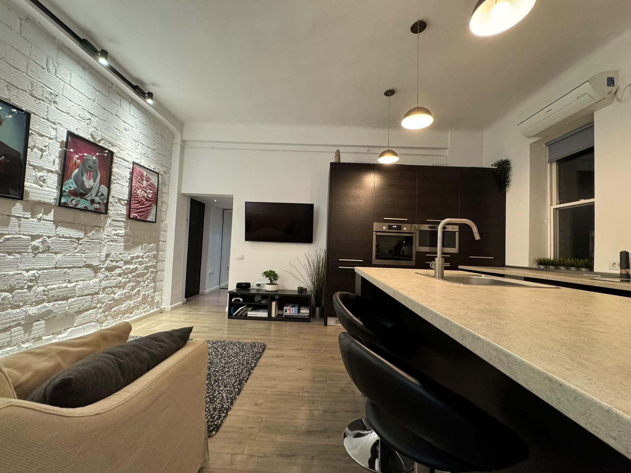 Apartament 4 camere | Ultracentral | Piață Lahovari - 1