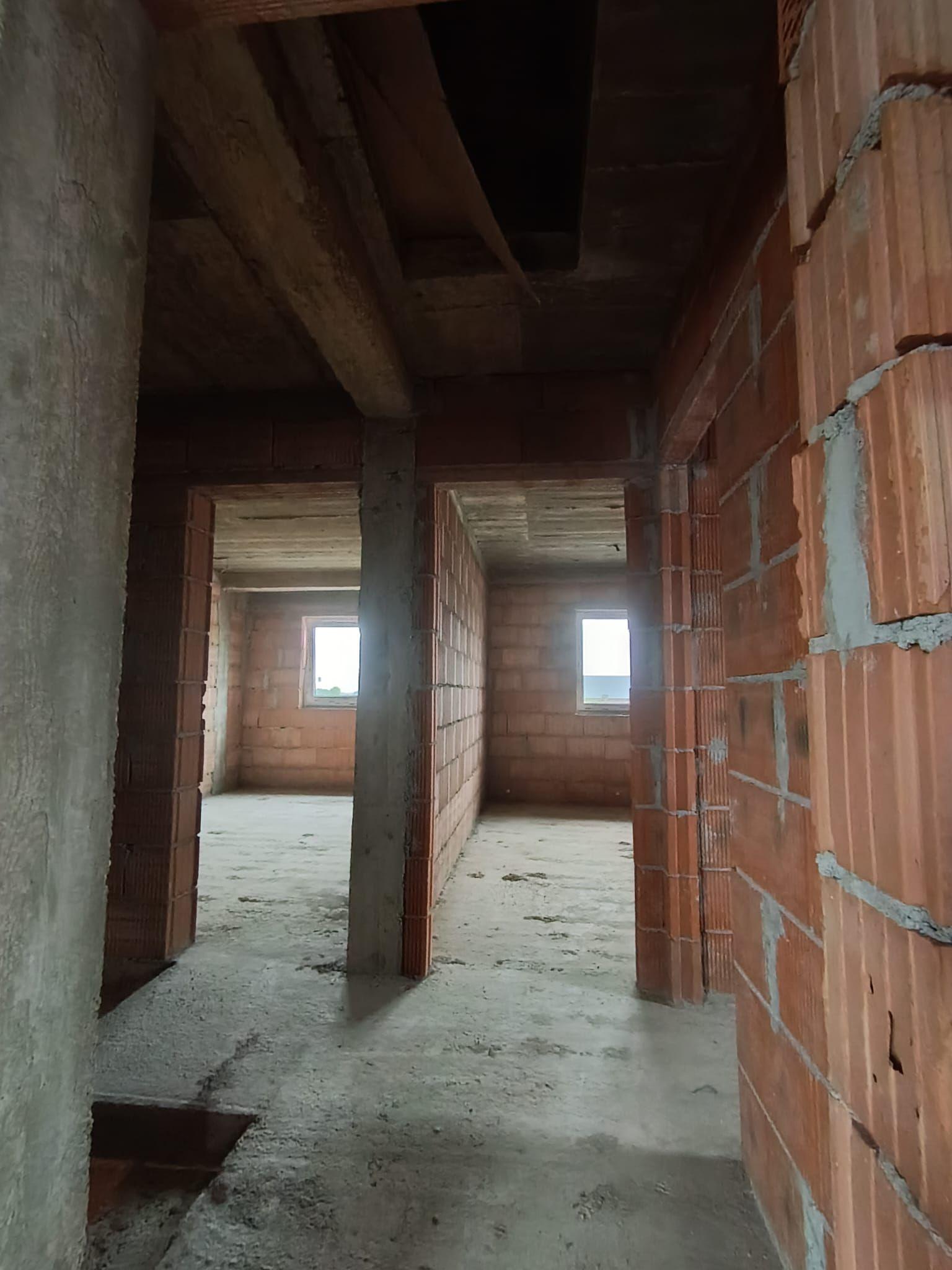 Jumătate de duplex la roșu de vânzare în Giarmata Vii, 129,52 mp utili - 25