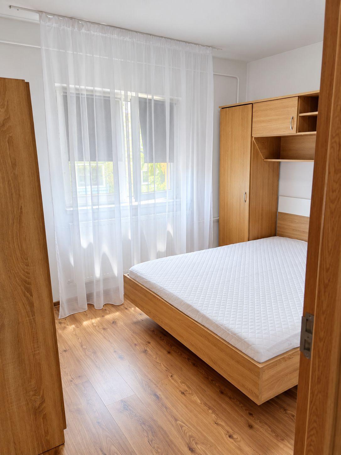 Apartament renovat cu 2 camere și balcon – zona Lugojului - 4