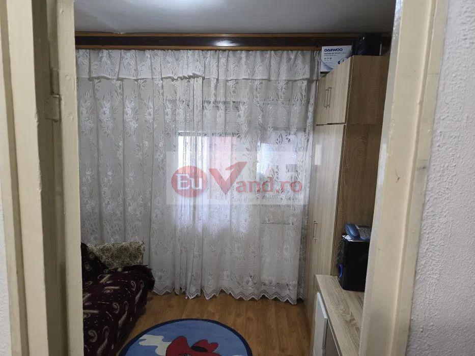 De vanzare apartament cu 2 camere, Micro 14, etaj 3, 69.000 euro - 6