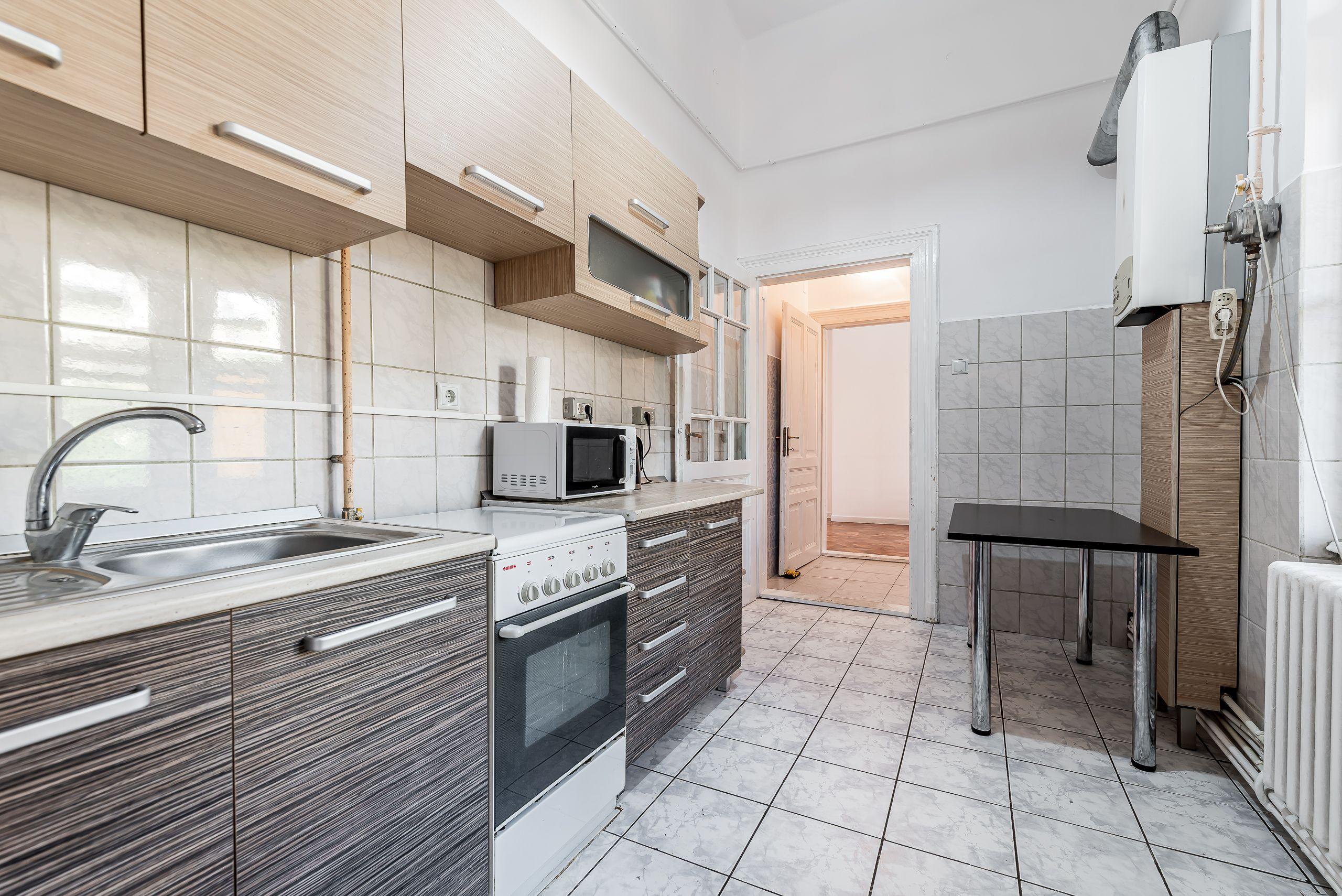 Apartament spațios cu 2 camere, situat pe strada Mețianu - 6