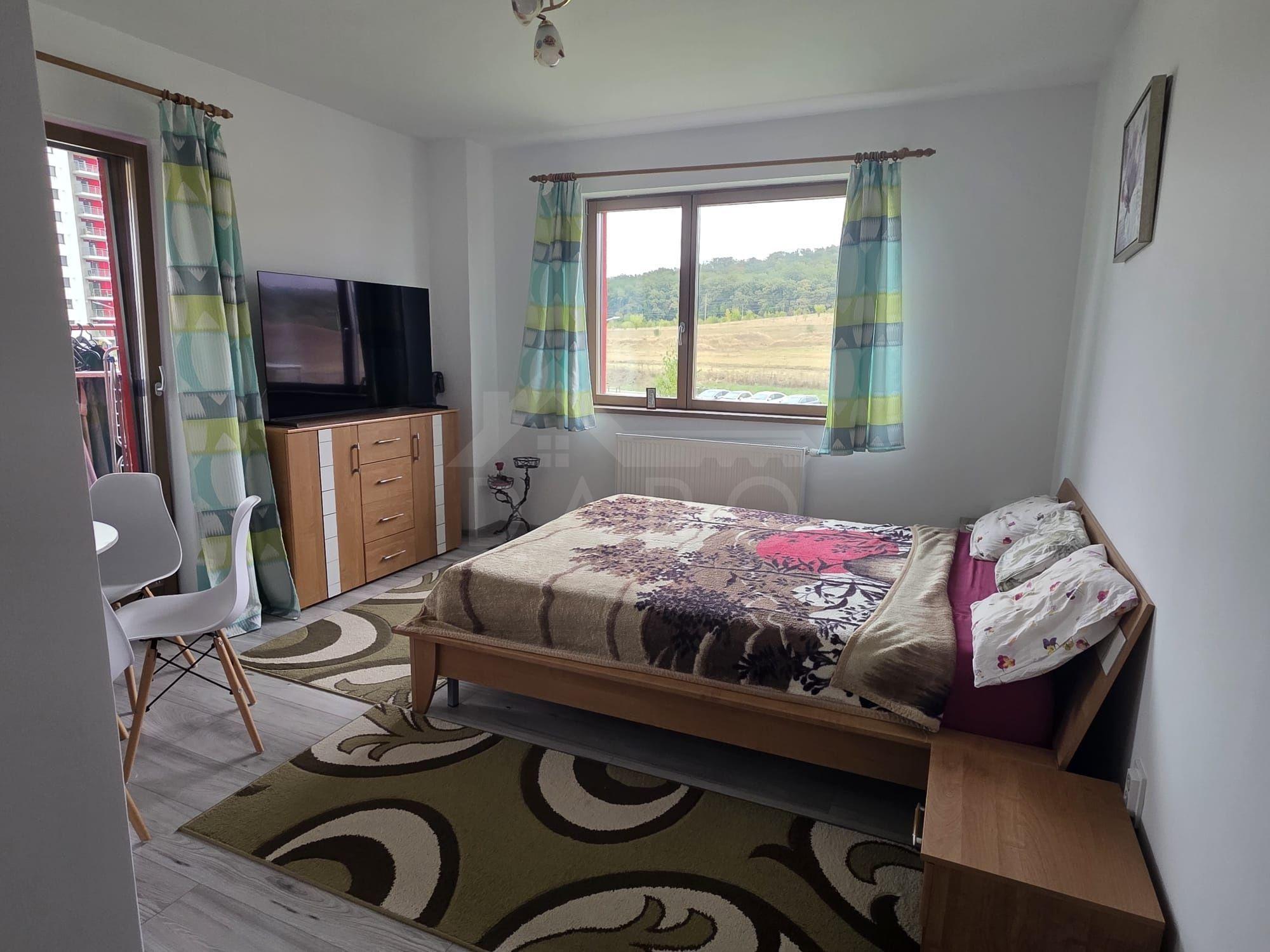 Închiriez apartament cu două camere pe termen lung în Green Residence - 7