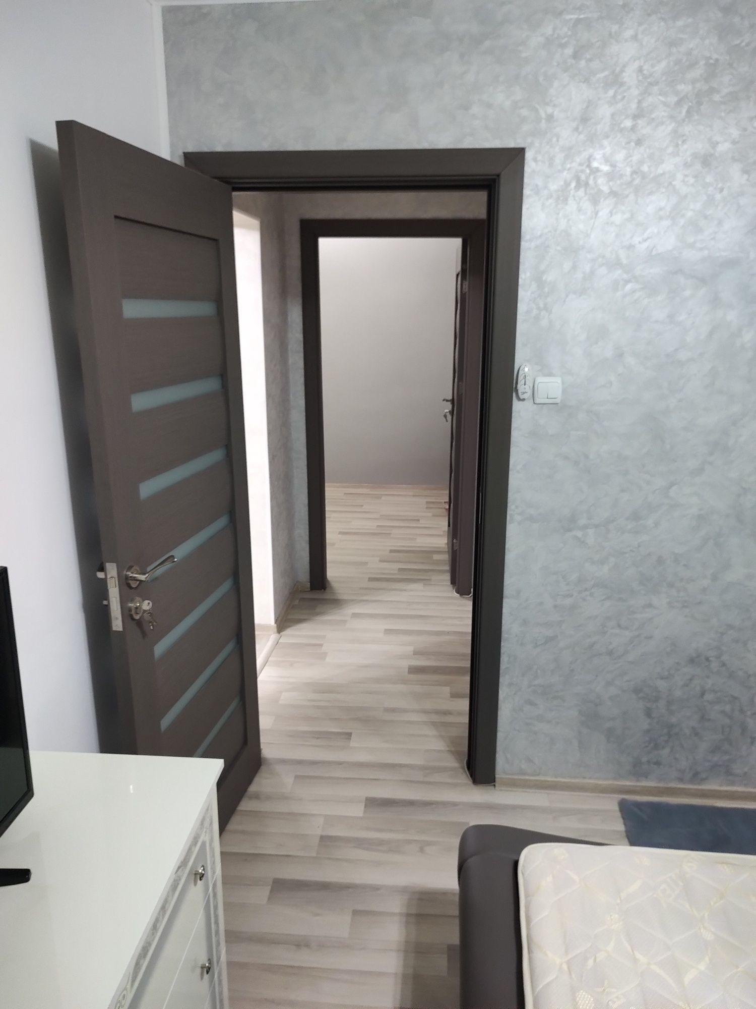 APARTAMENT 3 CAMERE – MICRO 17 – RENOVAT – ETAJ 3/4 – 64 MP - 2
