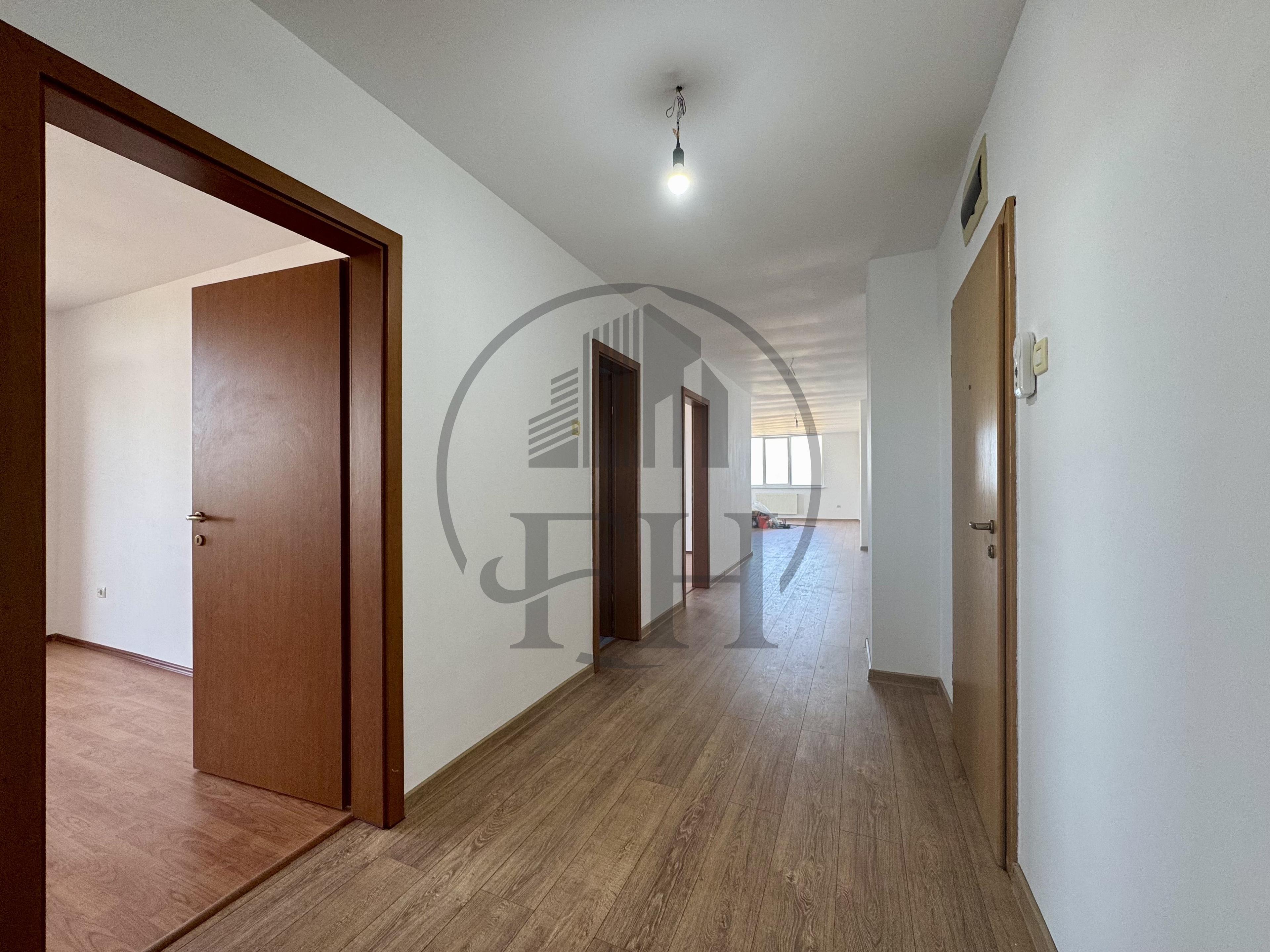 Apartament 3 camere de vânzare Mamaia Nord, Constanța - 12