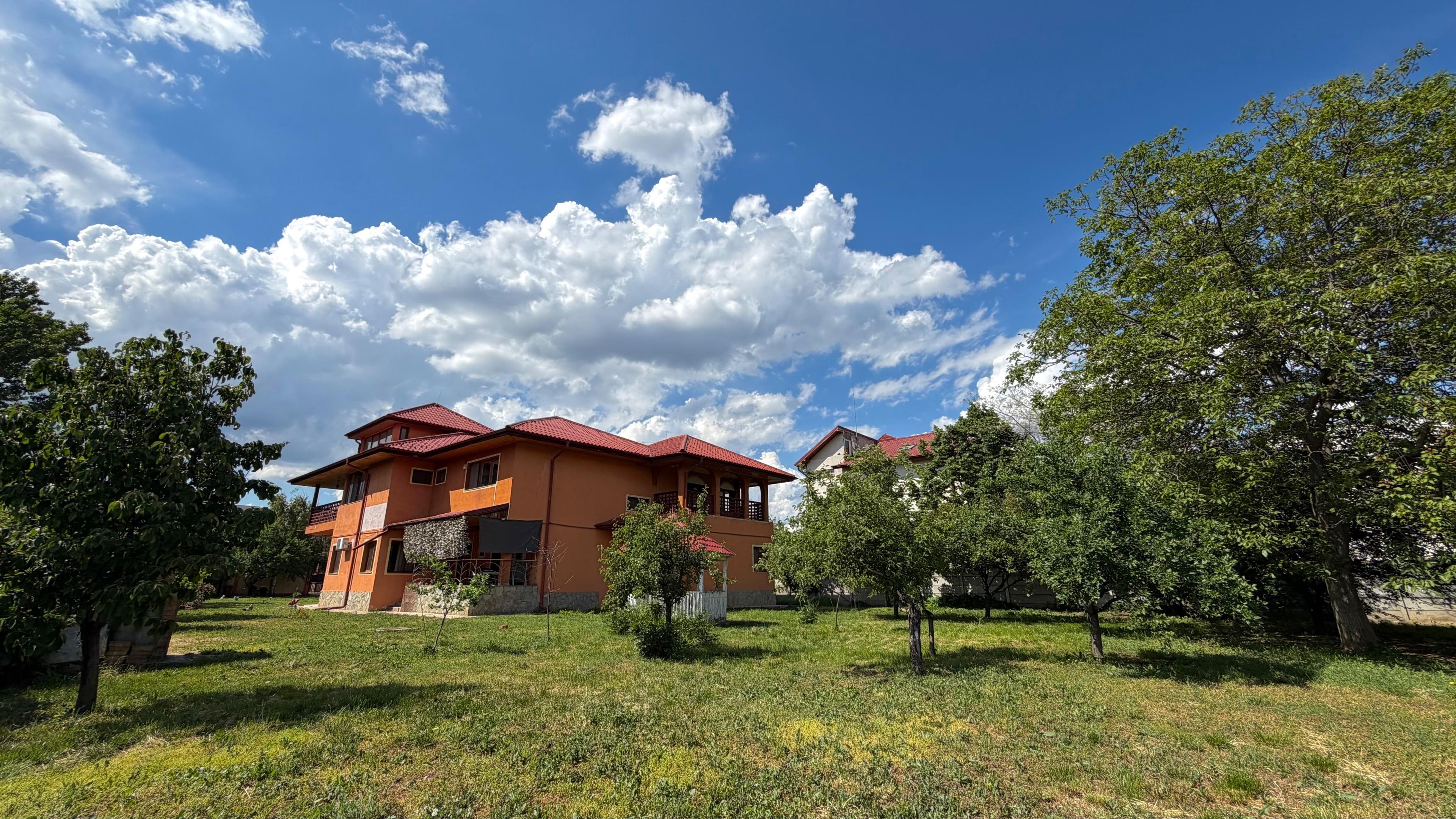 Berceni – Teren 2.381 mp, deschidere 33,08 m - construcție pe teren - 1