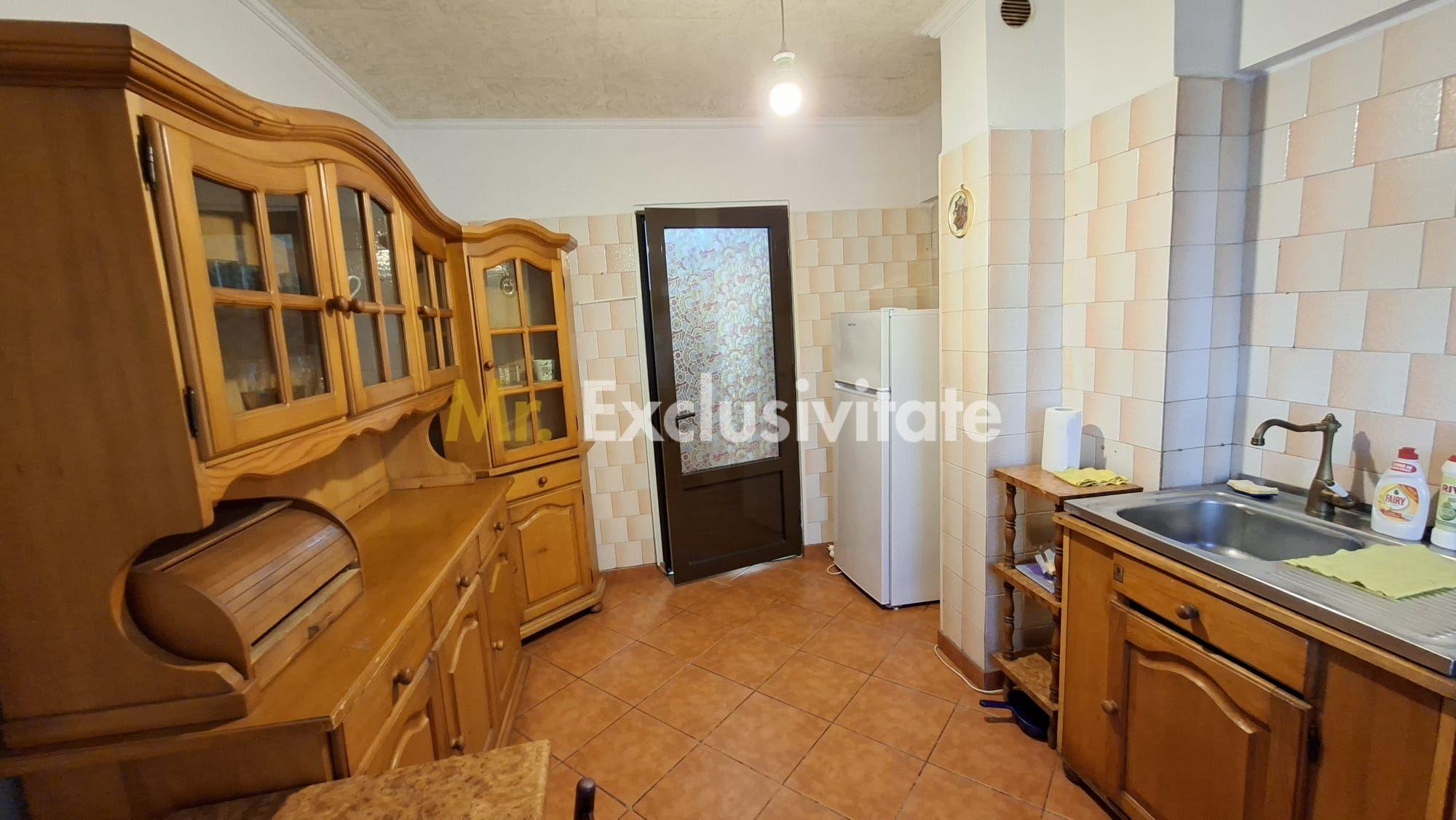 Inchiriere apartament 3 camere Exercitiu parter - 12