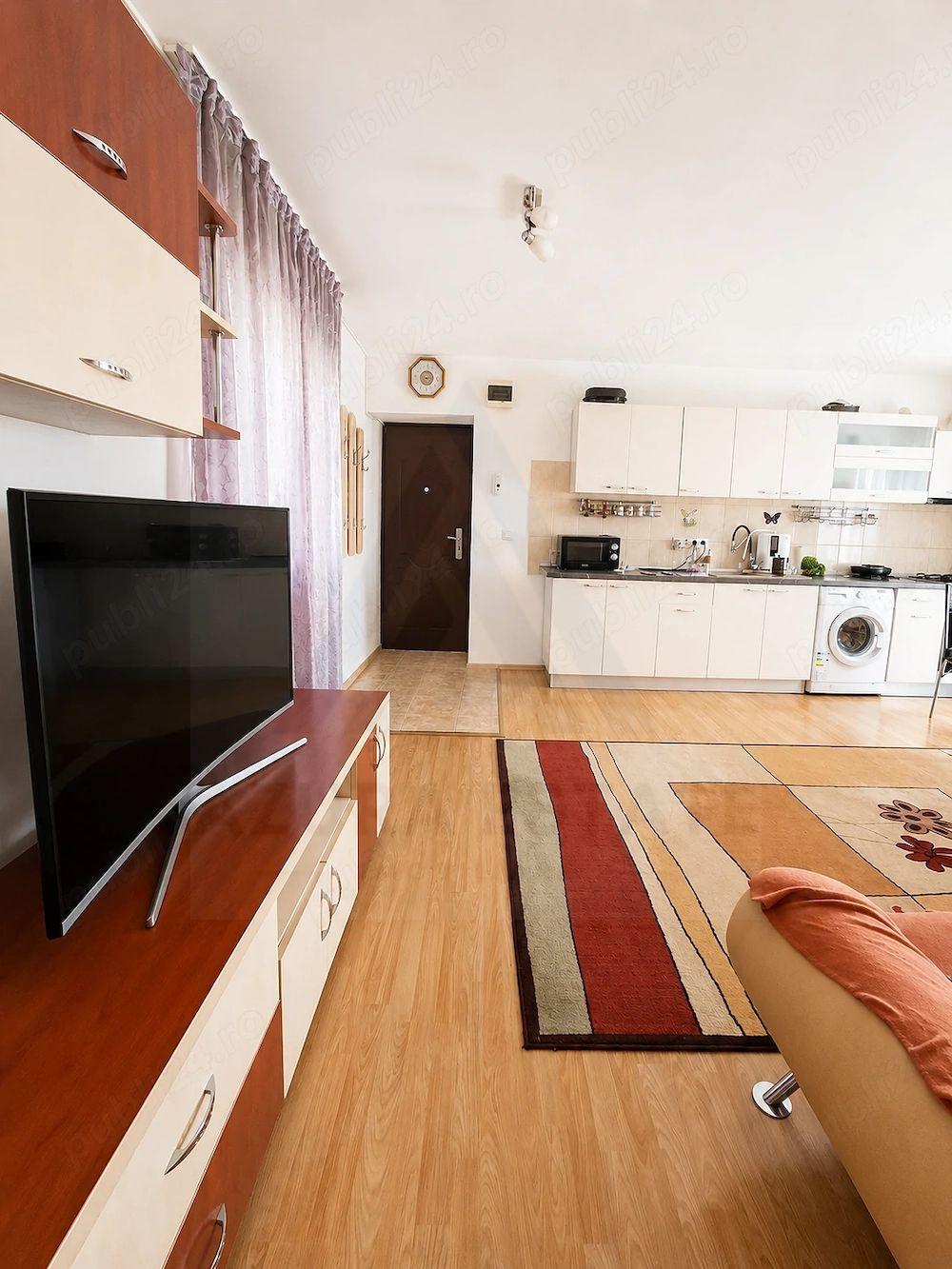 Apartament 3 camere etaj 2 Lazaret Podul Gării - 1
