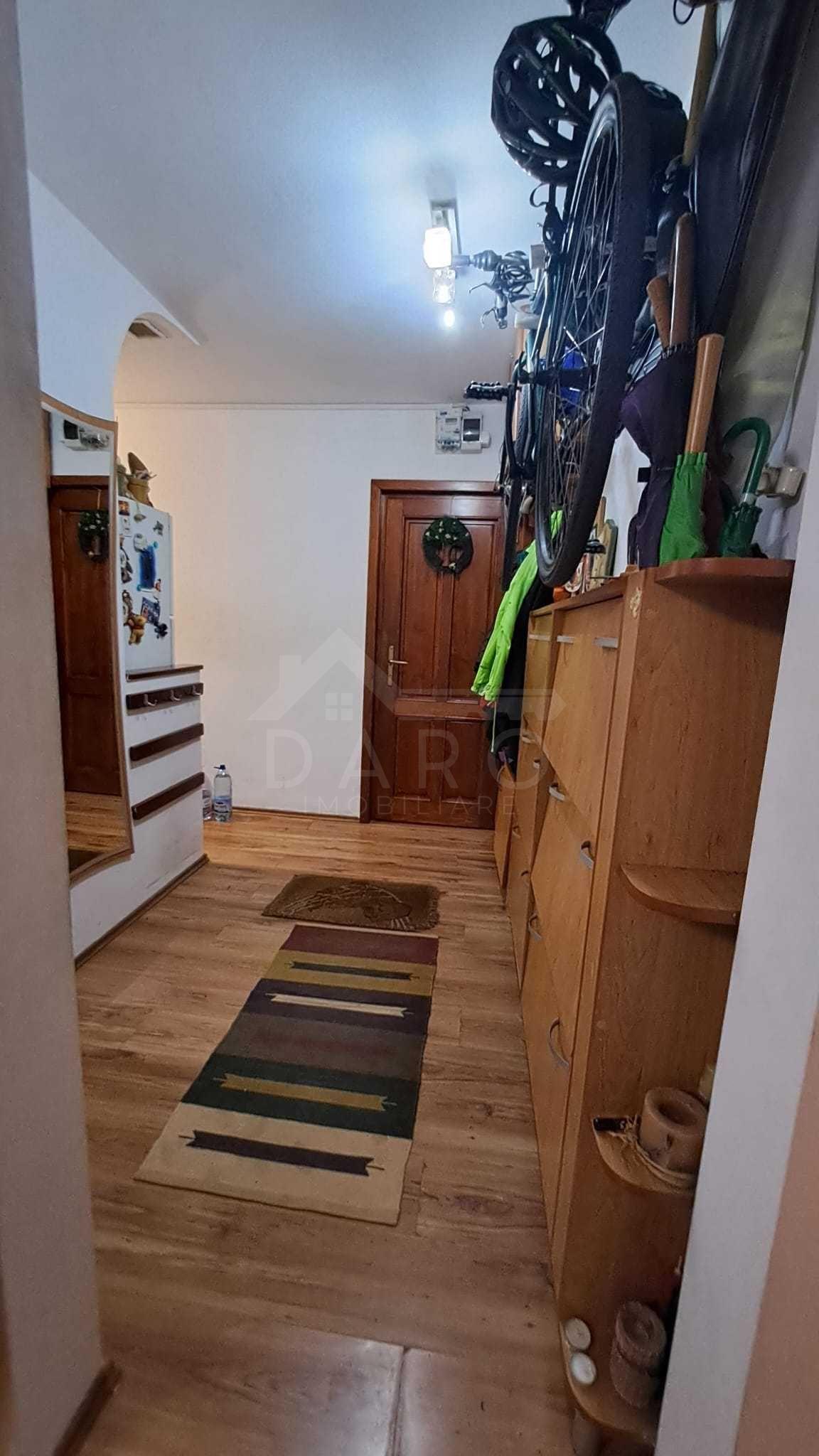 Vânzare apartament cu 2 camere - 6