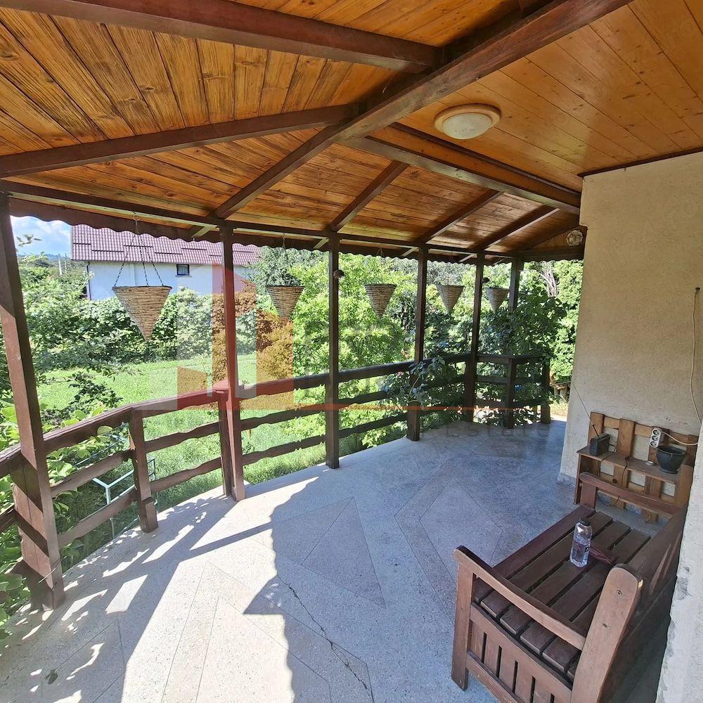 PROPIETAR URGENT Casa duplex BRAN arpox 300m utili, 1300mp teren - 2 case la pret de 1 apartament !! - 8
