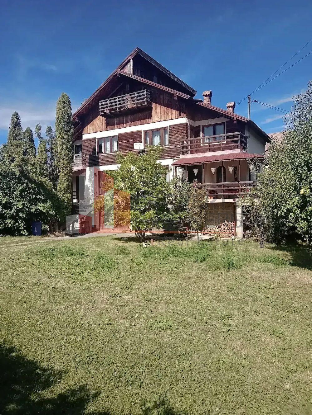 PROPIETAR URGENT Casa duplex BRAN arpox 300m utili, 1300mp teren - 2 case la pret de 1 apartament !! - 3