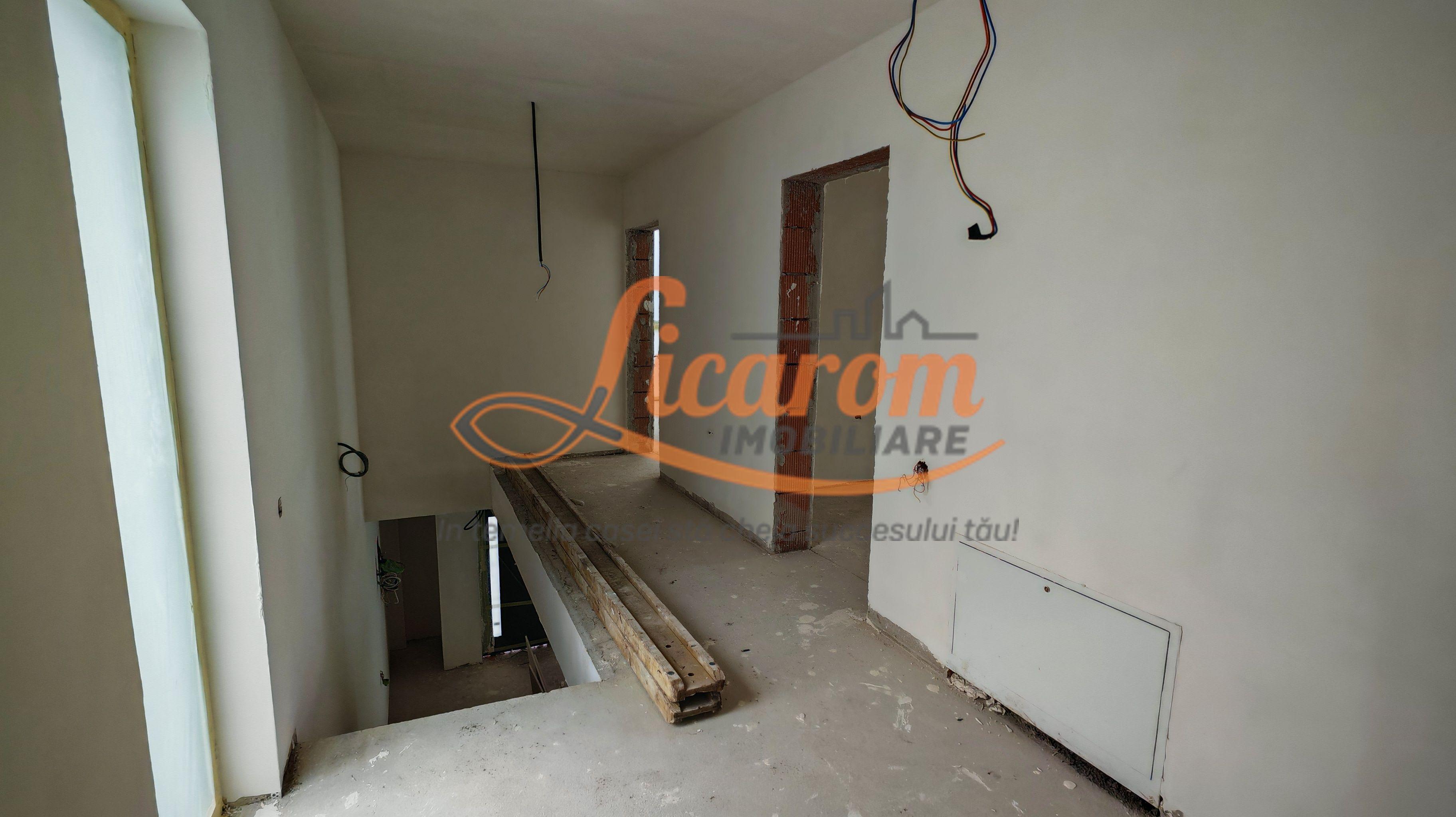 Vila LUX Parter+Etaj(stil mediteranean) in Stupini zona Plugarilor - 15