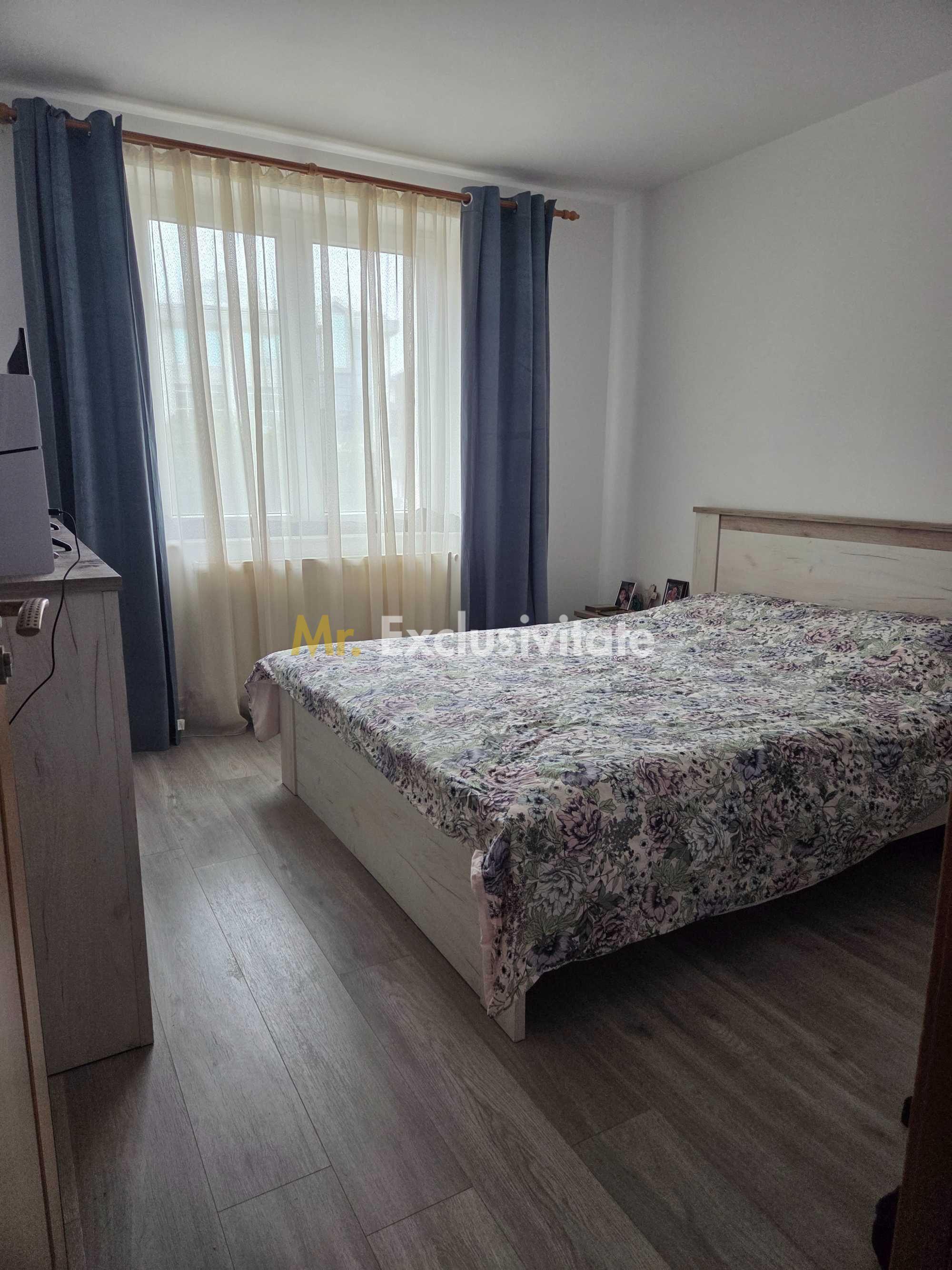 Vand apartament 2 camere zona centrala - 3