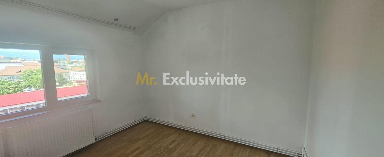 De vânzare apartament 2 camere decomandat | Zona 8 Mai - 16