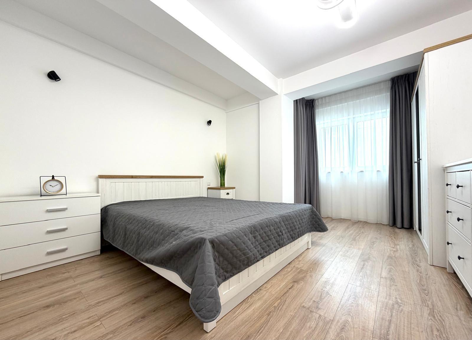 3-Bedroom Apartment Iancu Nicolae Near Private Schools - 12