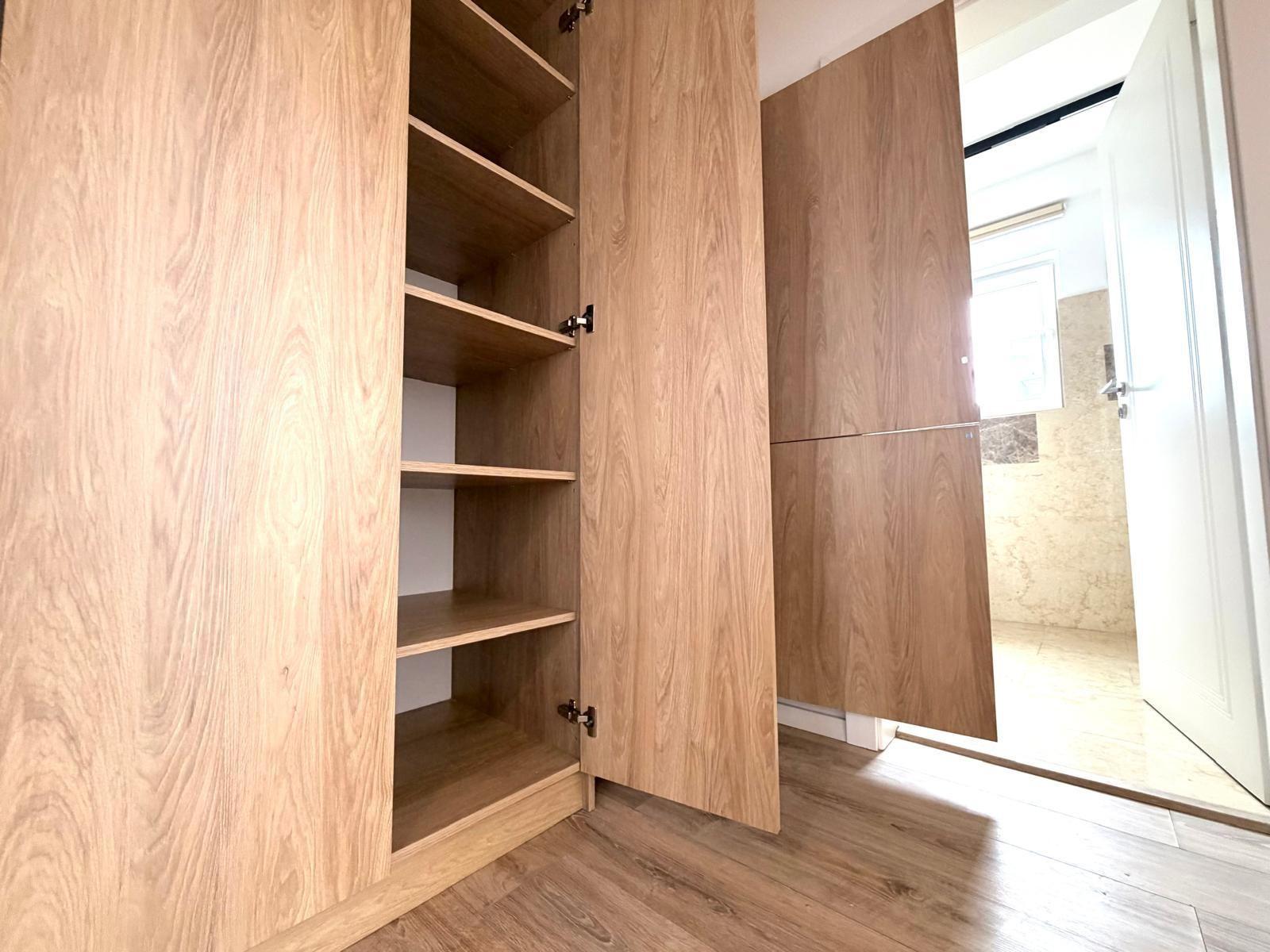3-Bedroom Apartment Iancu Nicolae Near Private Schools - 7