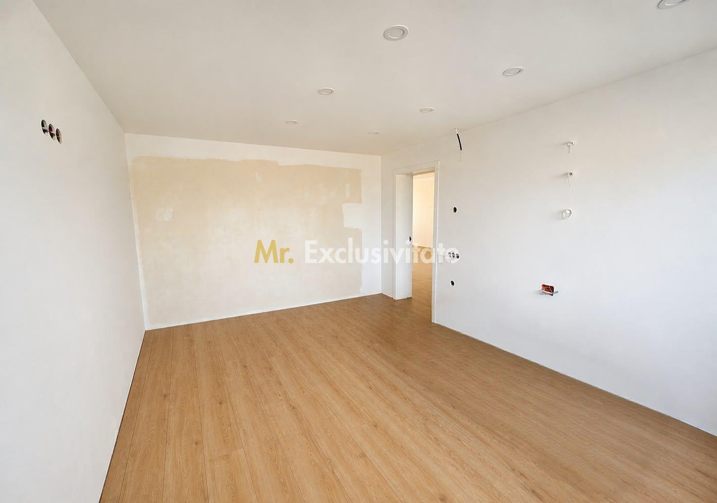 # Apartament renovat integral, Satu Mare zonă centrală, etaj 3/4 - 2