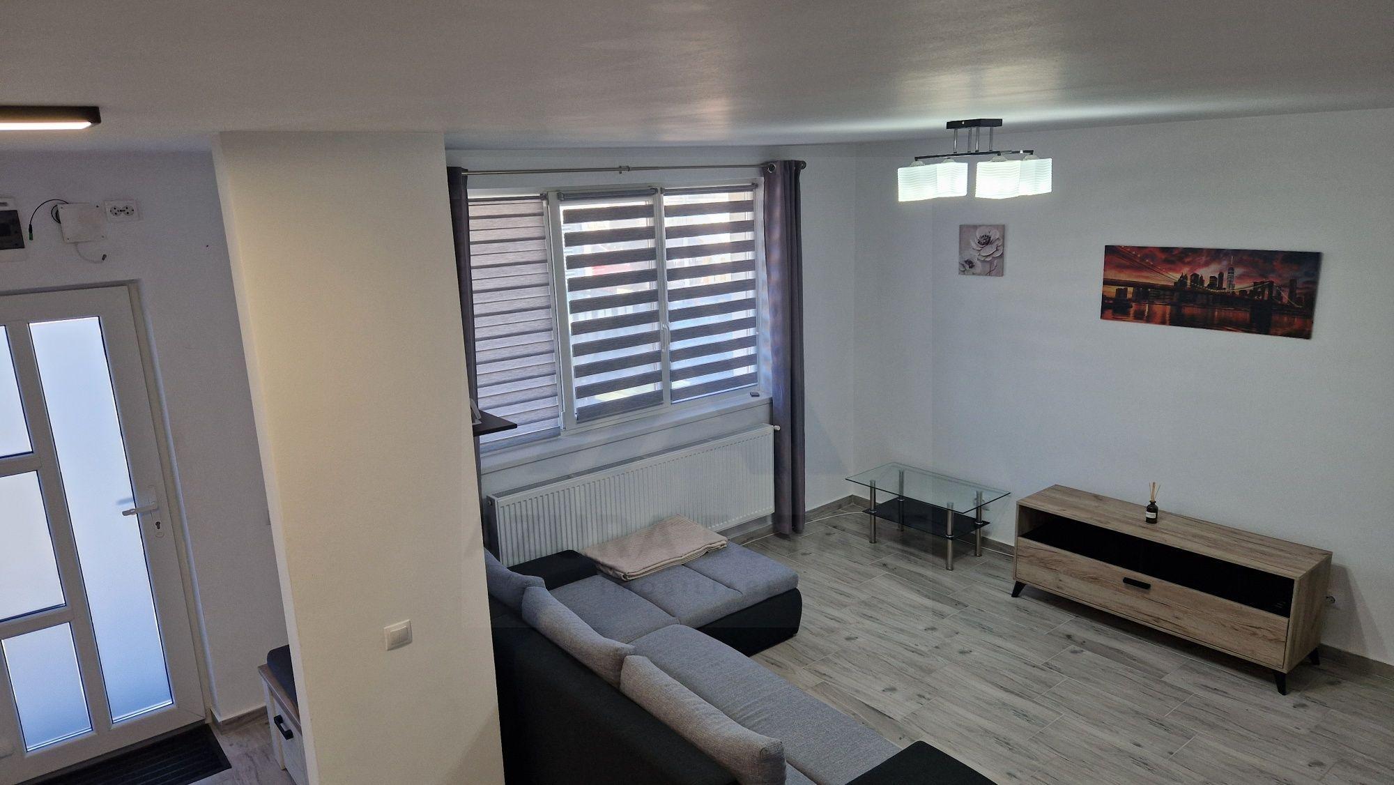 Casa 4 camere 84 mp utili curte privata balcon parcare Zona Triajului - 2