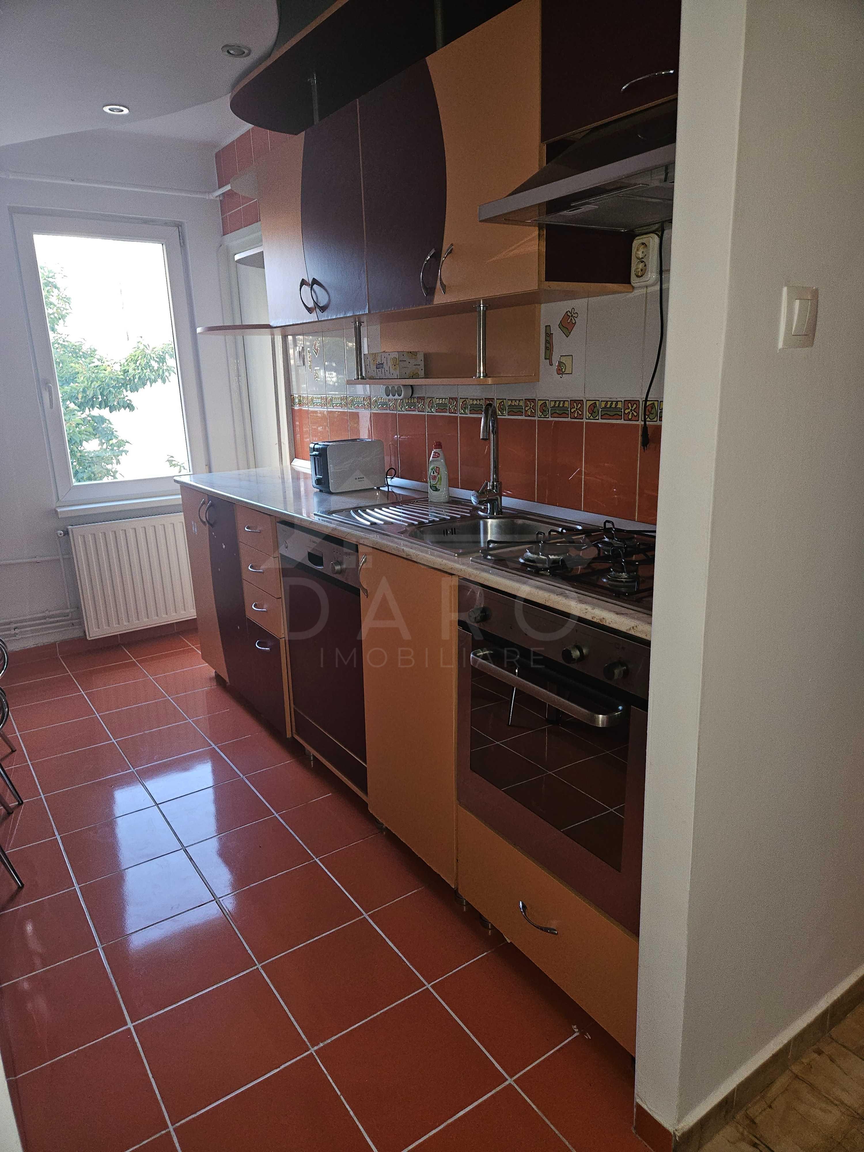 Imobiliare inchiriere apartament 3 camere - 6