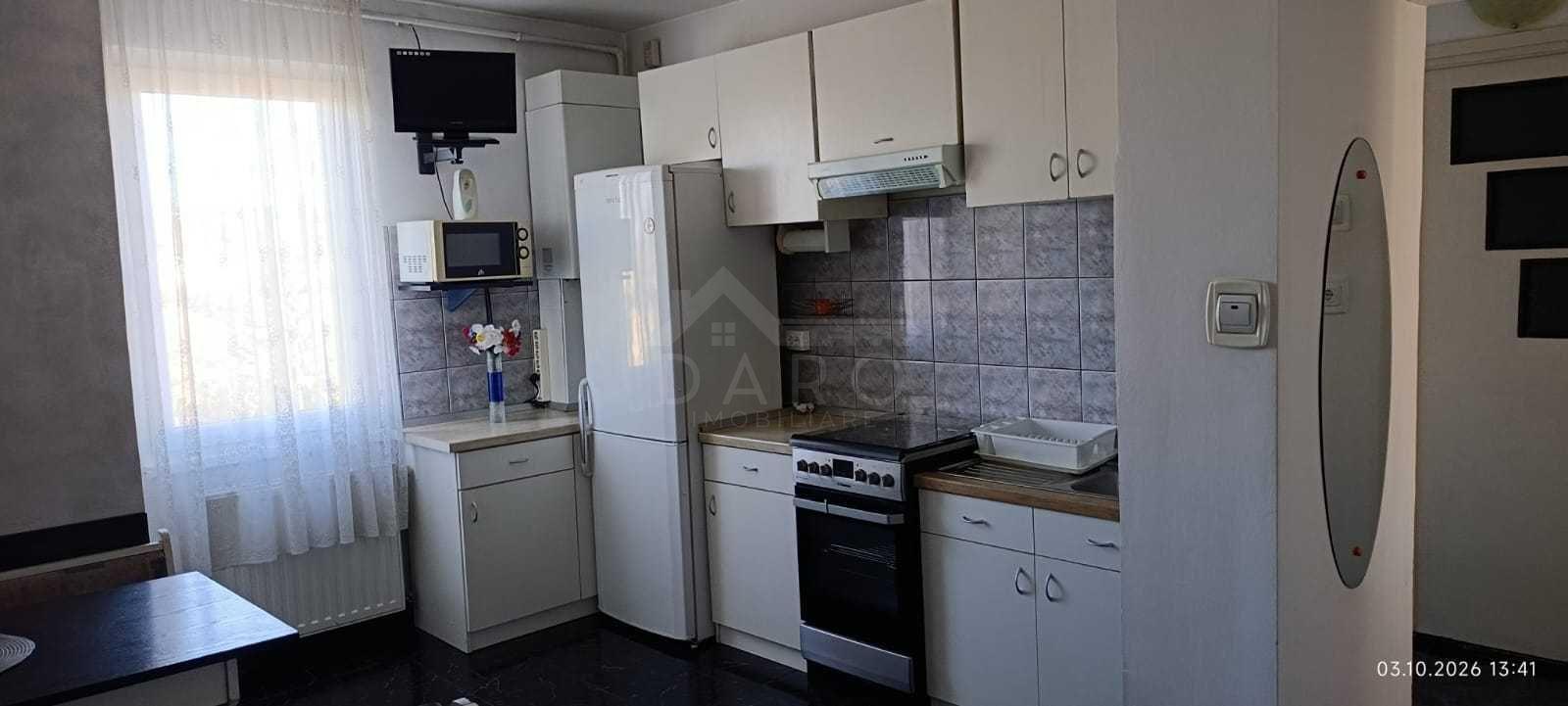 Apartament 2 camere zona Pandurilor + garaj construit cu autorizatie - 1