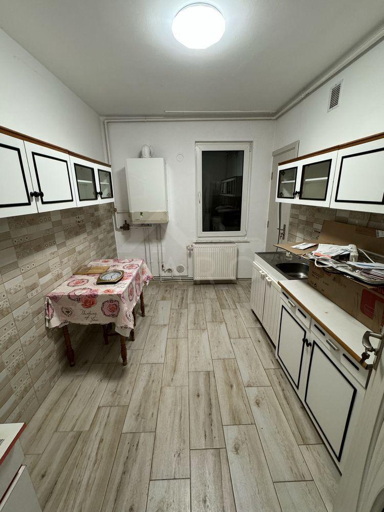 De inchiriat apartament cu 2 camere in cartierul Unirii, zona Darina - 1