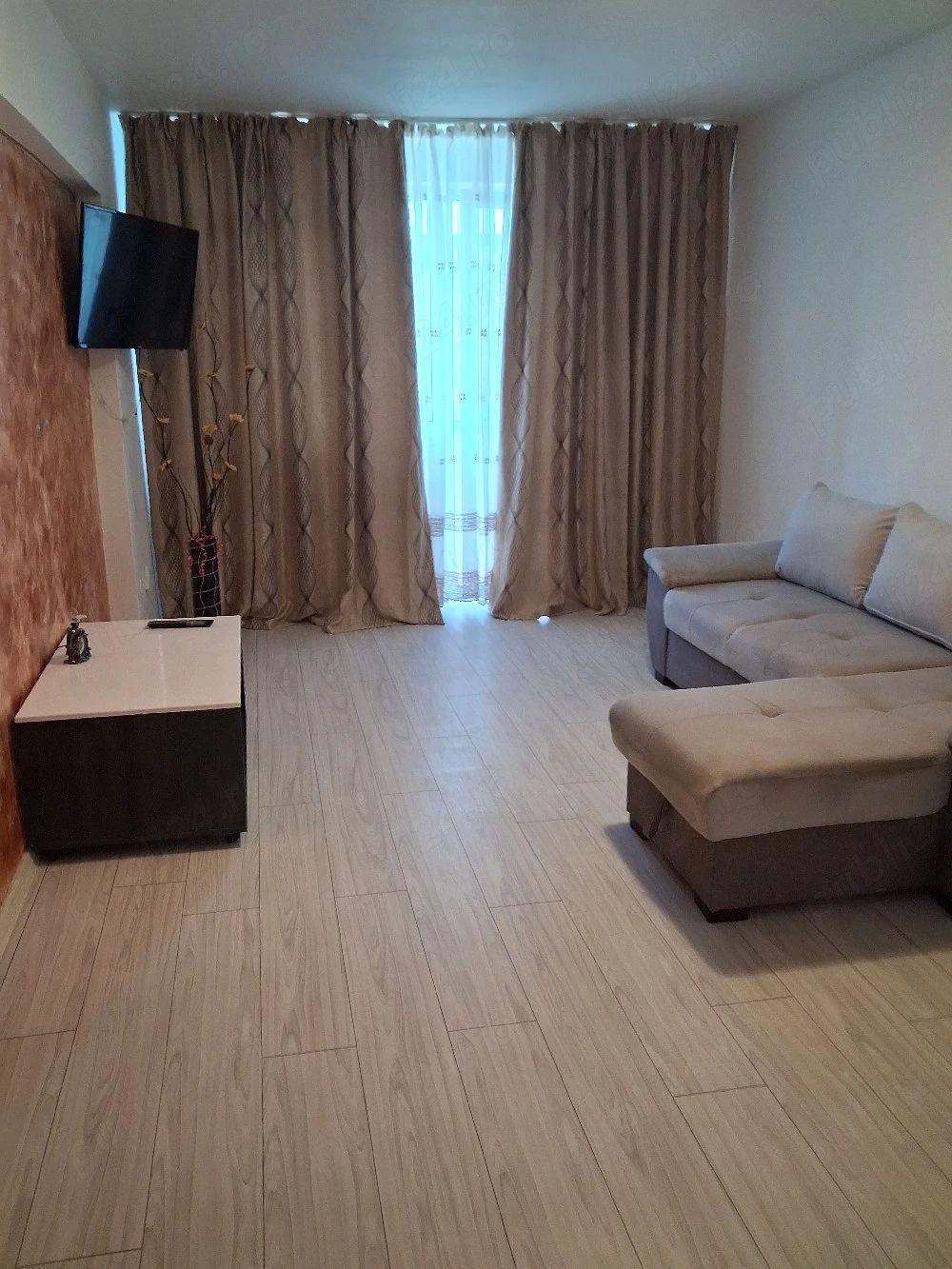 De inchiriat apartament cu 2 camere etaj 4 micro 13, 320 euro - 1