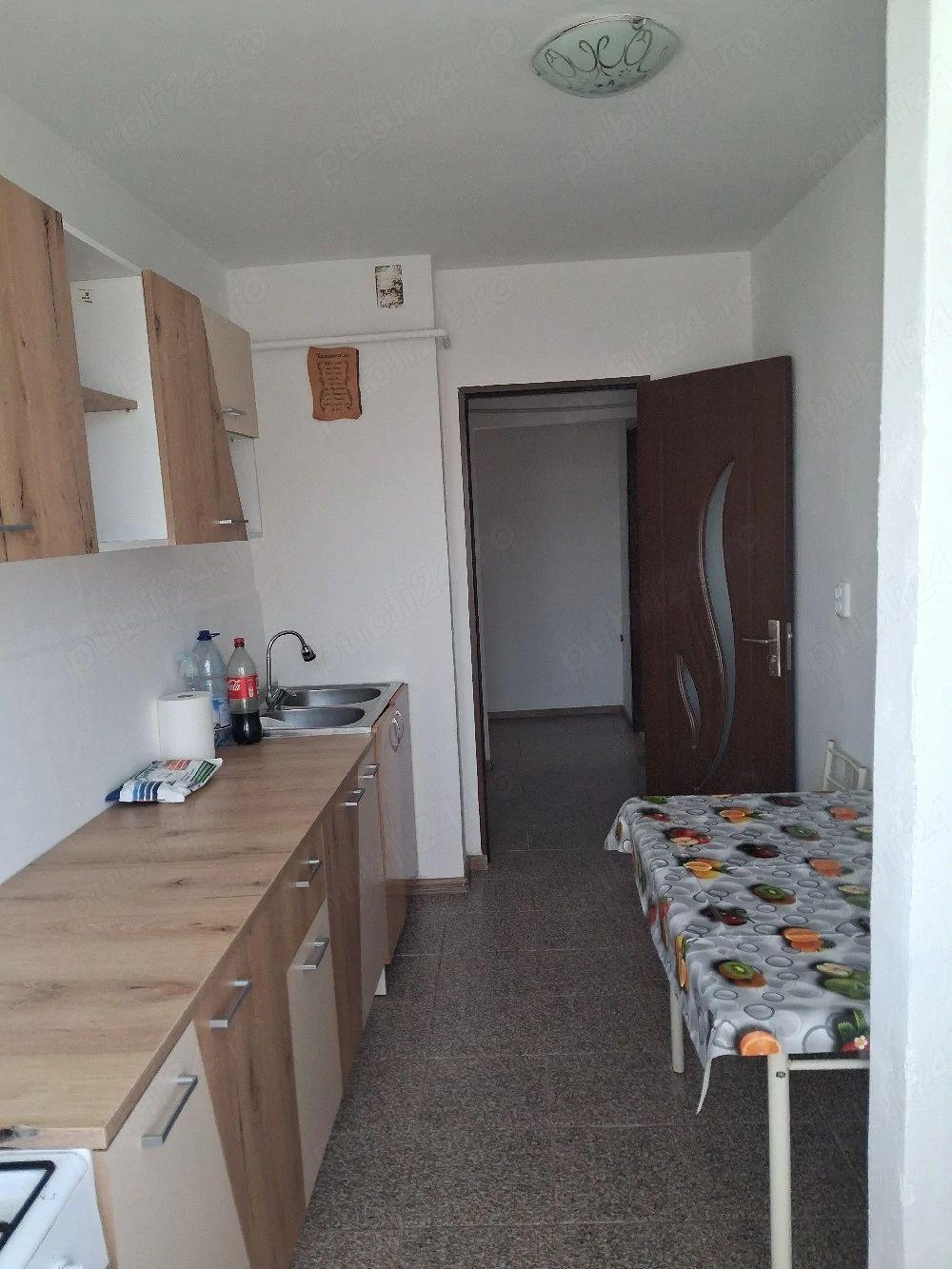 De inchiriat apartament cu 2 camere etaj 4 micro 13, 320 euro - 2
