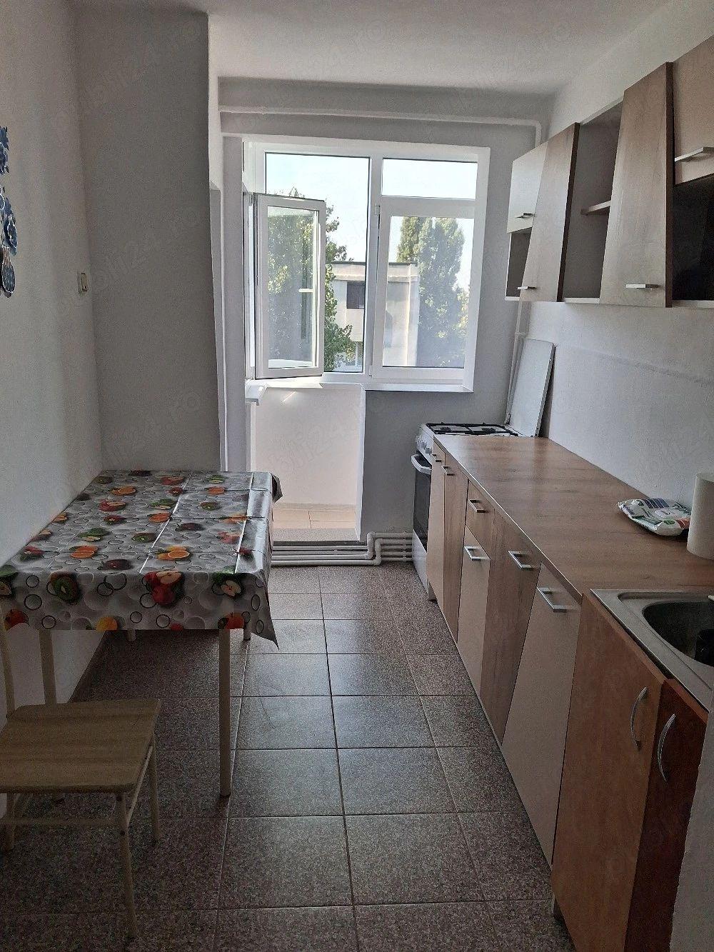 De inchiriat apartament cu 2 camere etaj 4 micro 13, 320 euro - 3