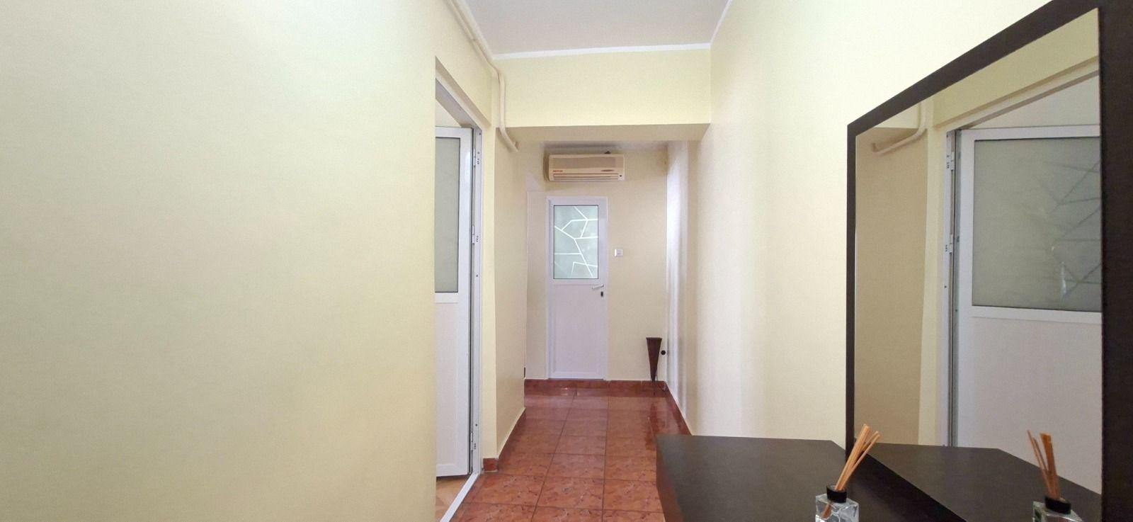 De inchiriat apartament cu 2 camere Micro 14, etaj 1, 350 euro - 5