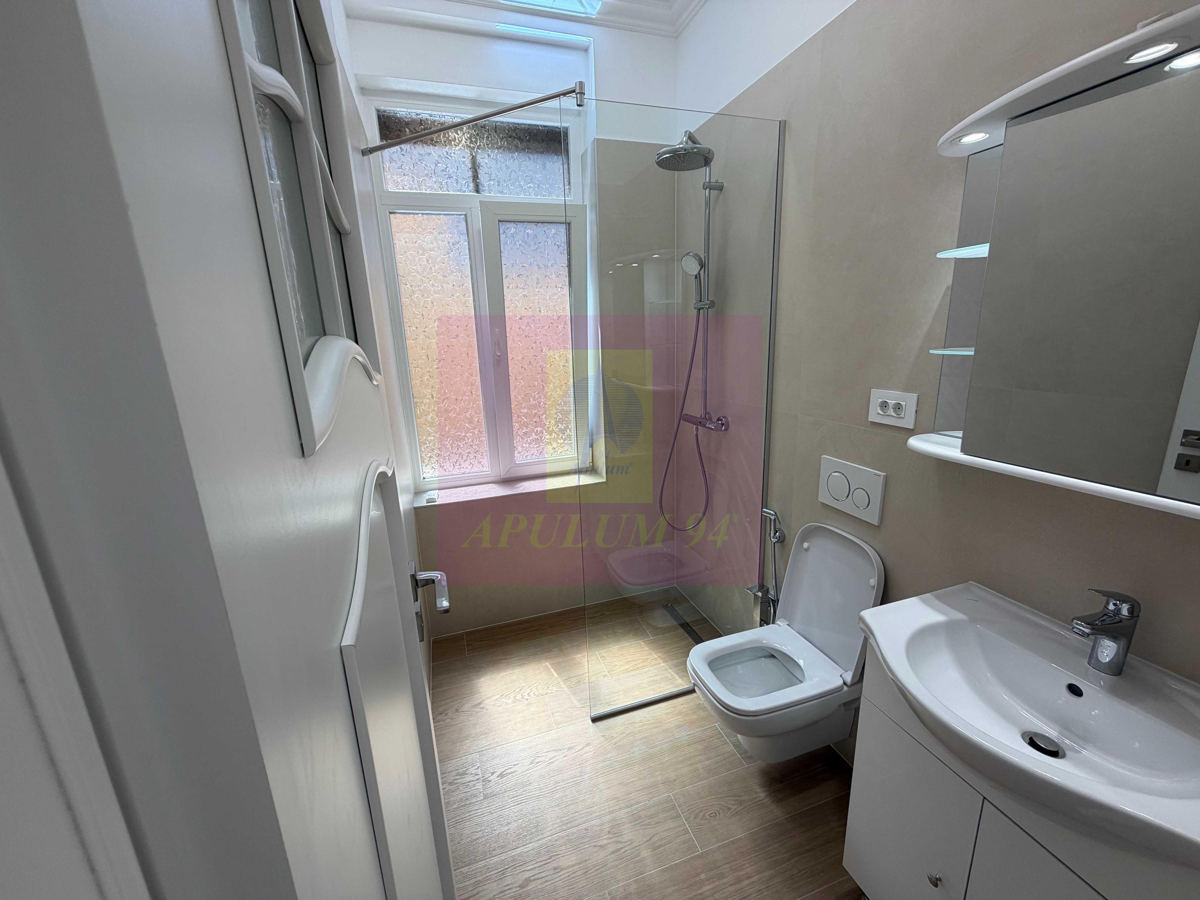 Casă de închiriat lângă Piața Victoriei | 5 camere, 120 mp - 7