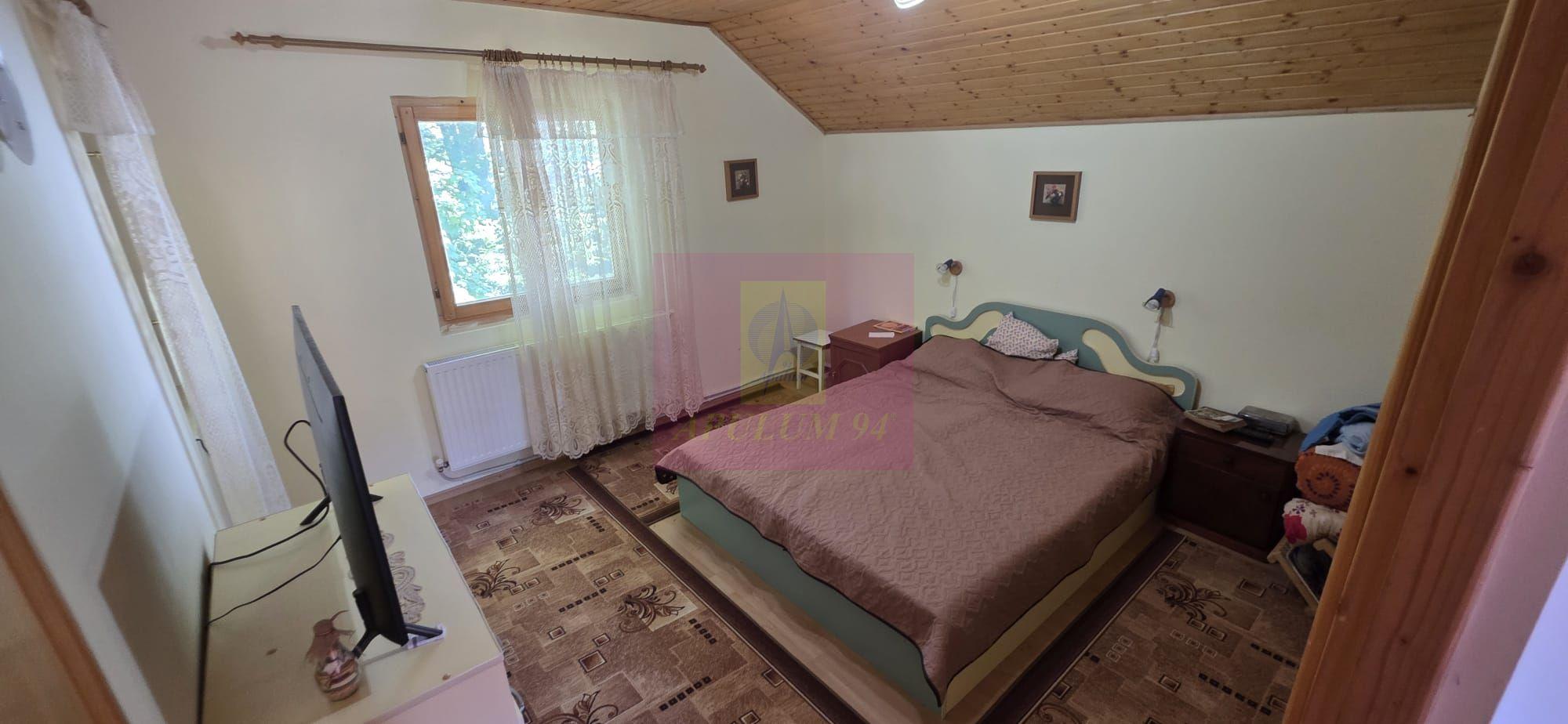 Vila cu 4 camere de vanzare in Busteni - 7