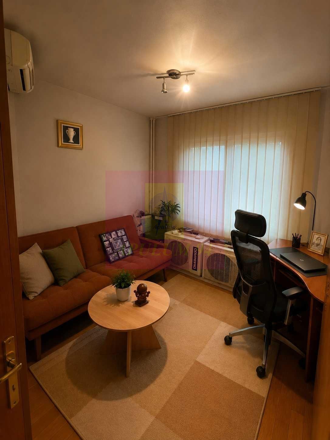 Apartament vanzare 3 camere Decebal, Centrala proprie - 3