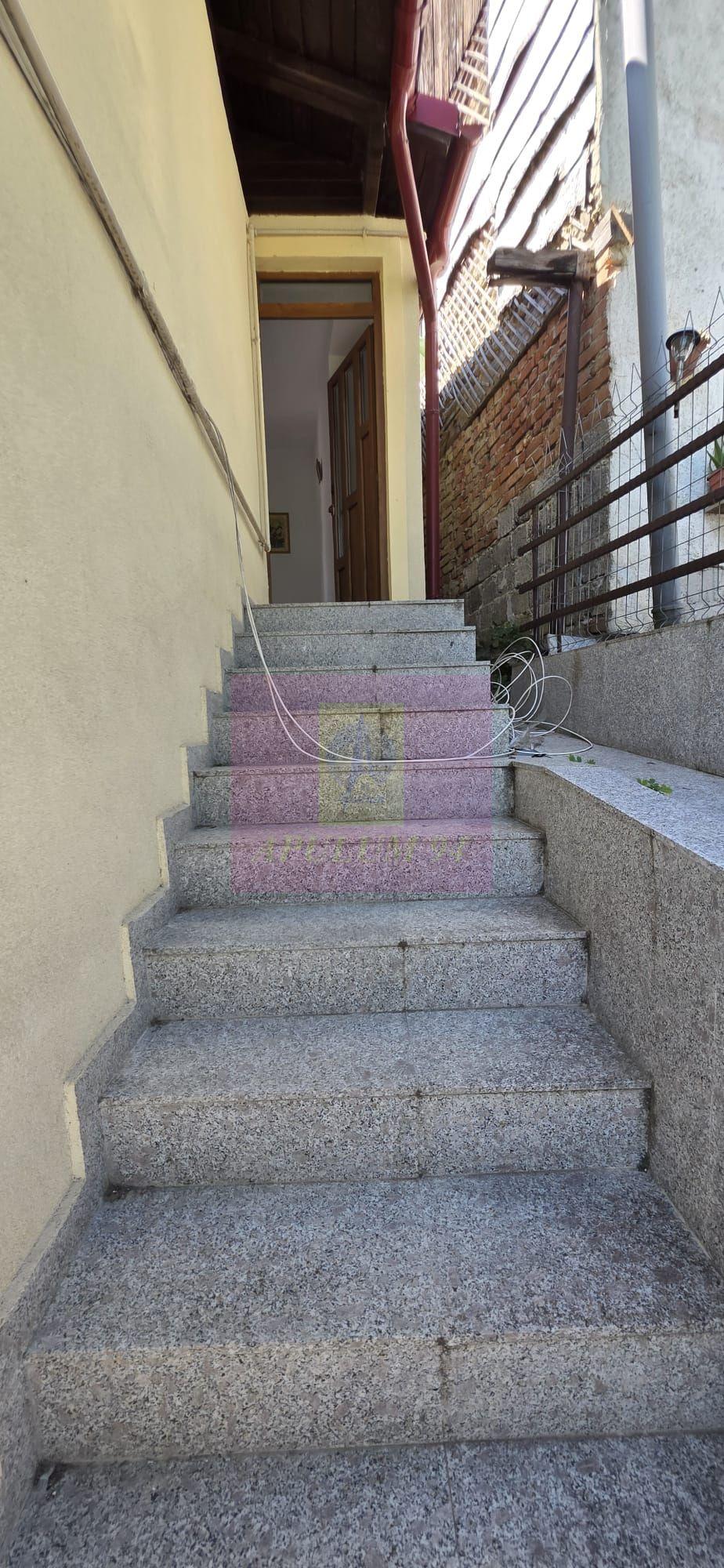 Casa cu 4 camere de vanzare in Campina - 30